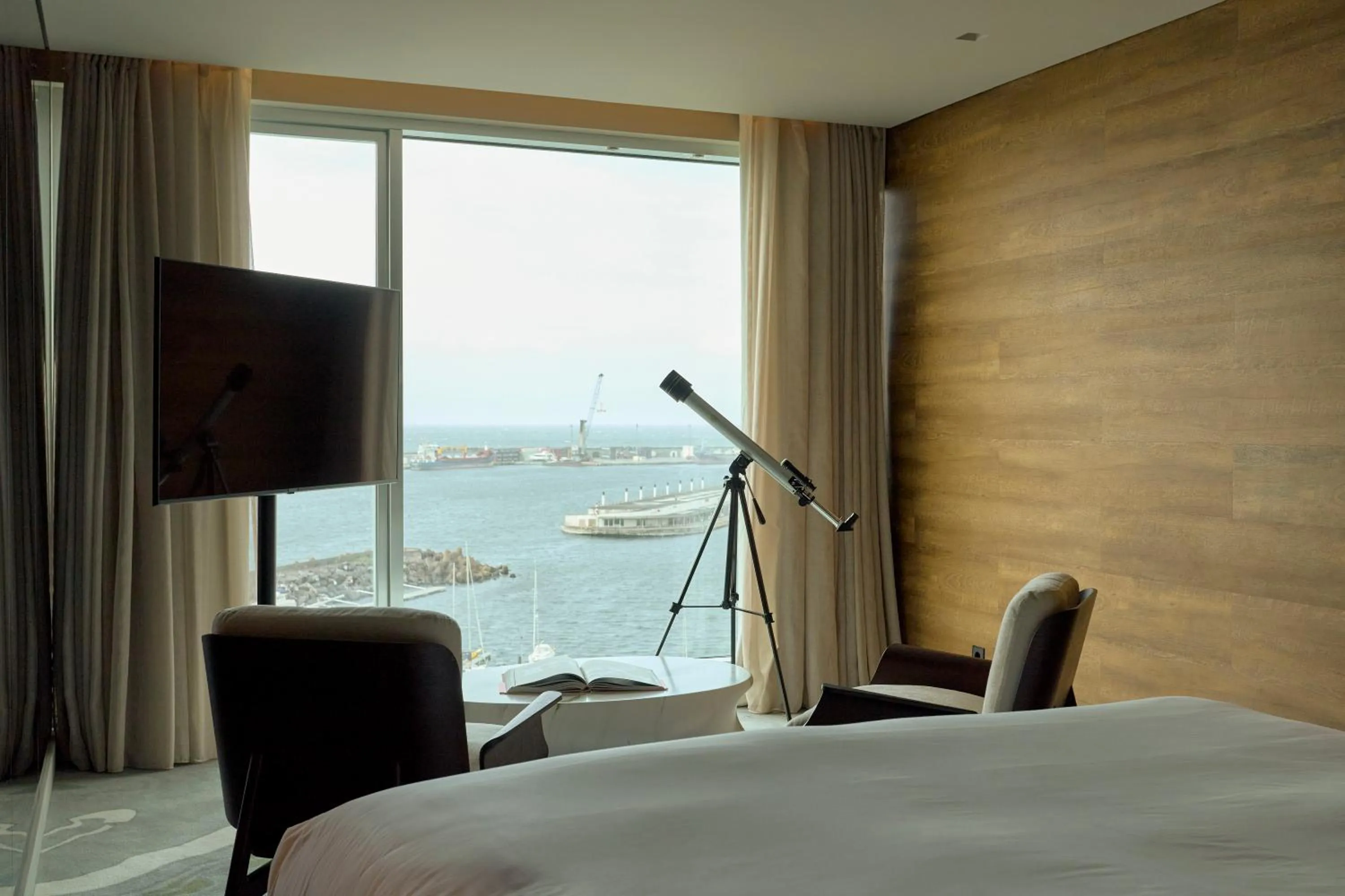 Superior Double Room with Sea View in Octant Ponta Delgada