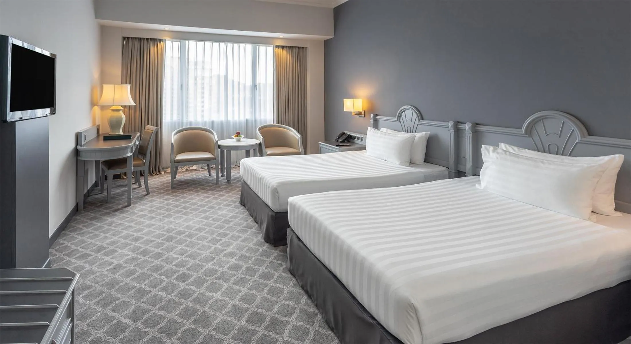 Deluxe Twin Room in Bayview Hotel Langkawi