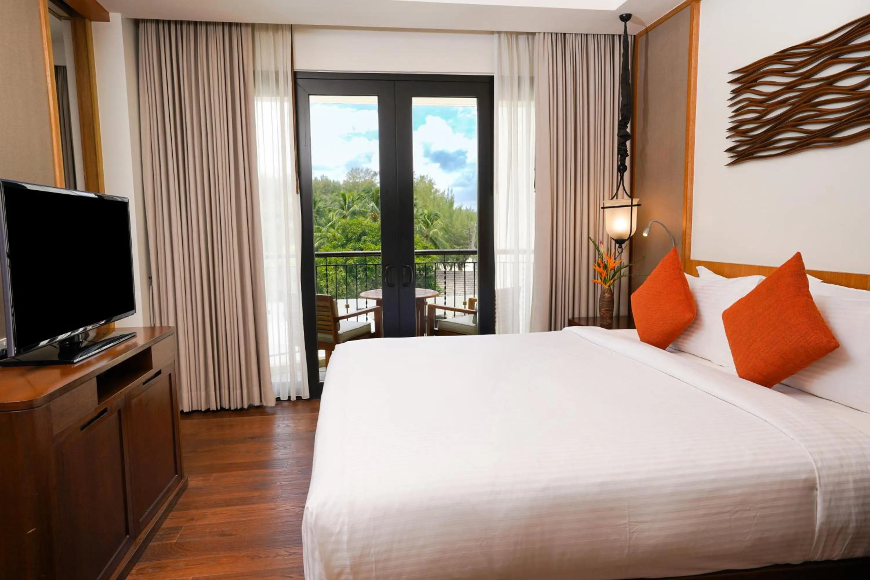 Bayu Family Suite in Tanjung Rhu Resort