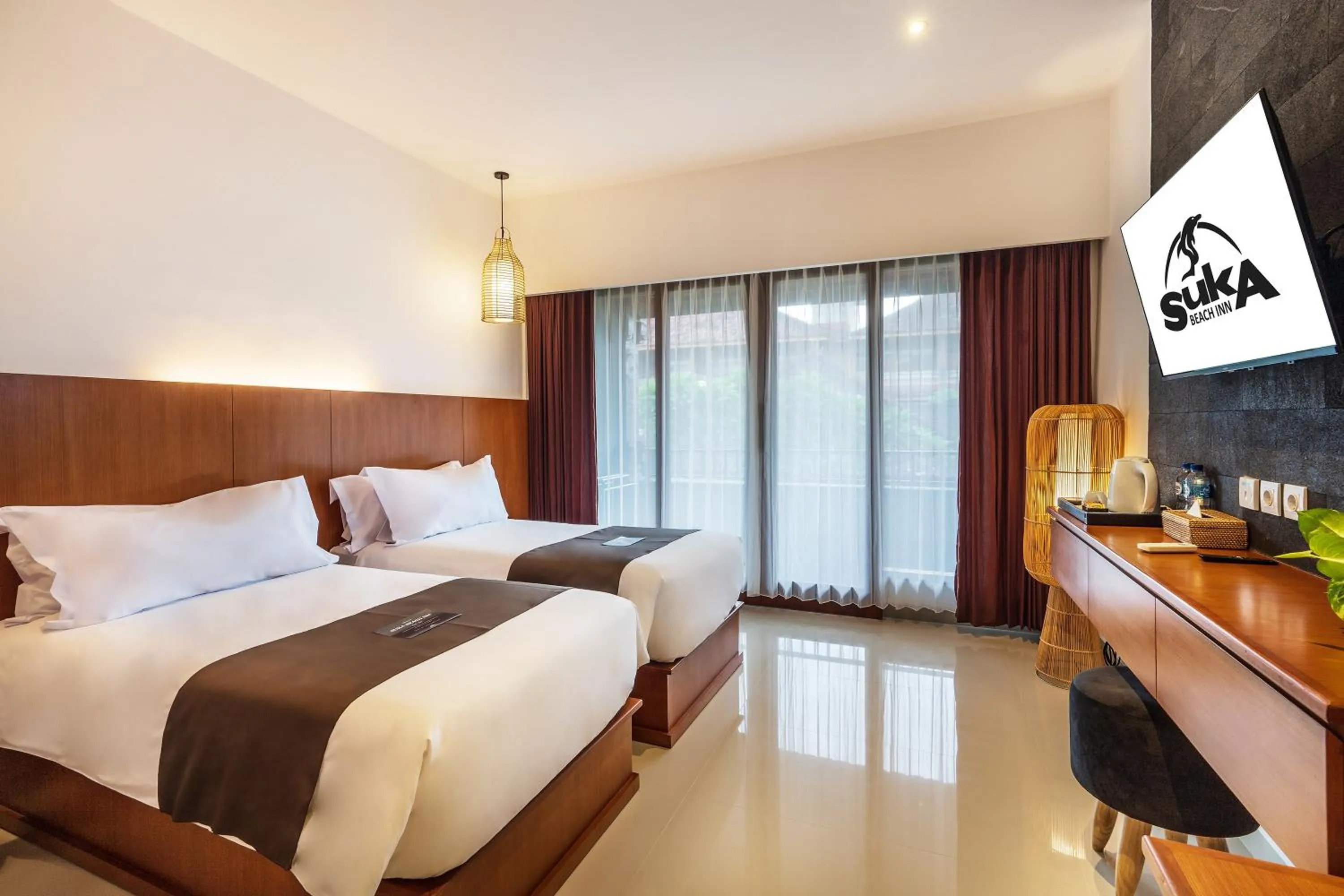Deluxe Twin Room in Suka Beach Inn