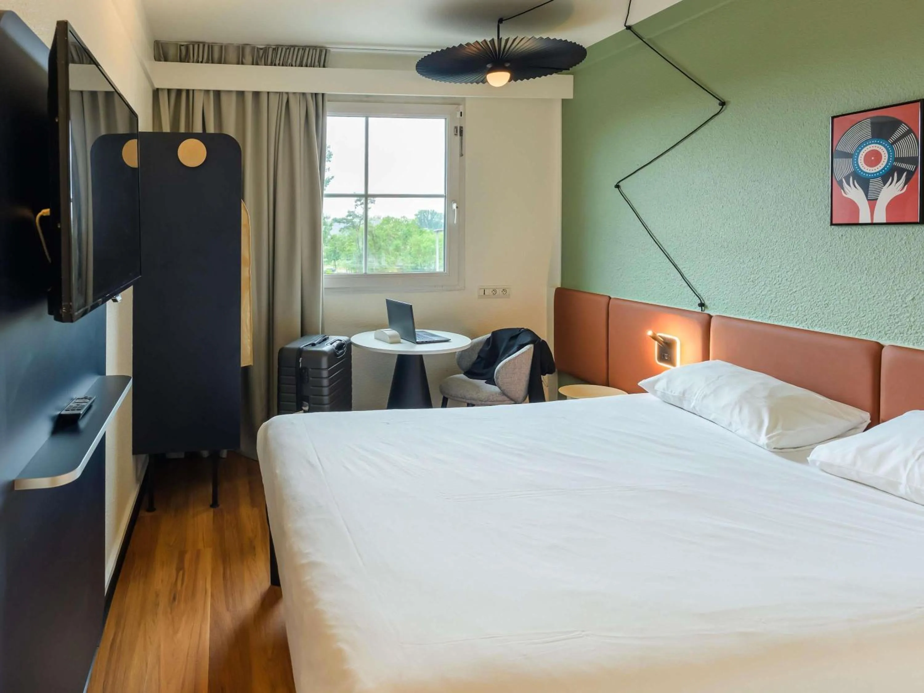 Standard Double Room in ibis Strasbourg Aéroport Le Zénith