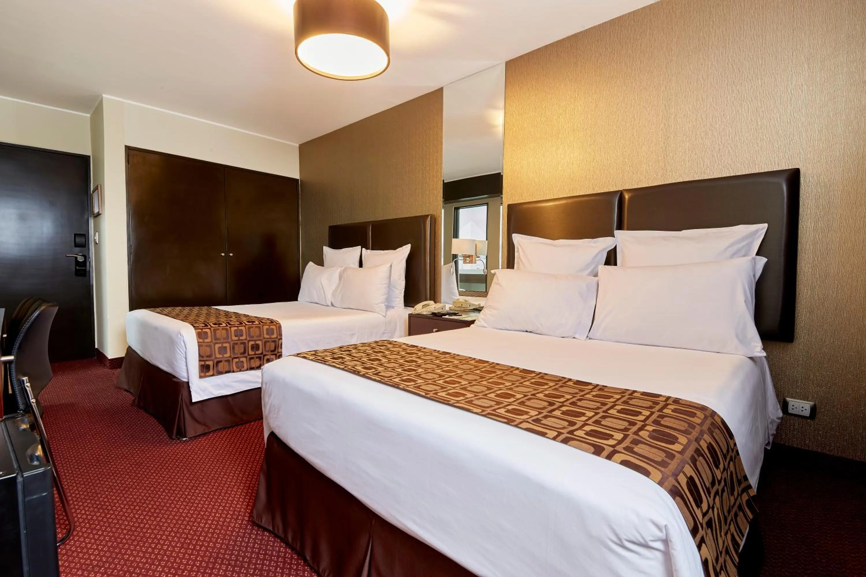 Superior Twin Room in Hotel Carrera