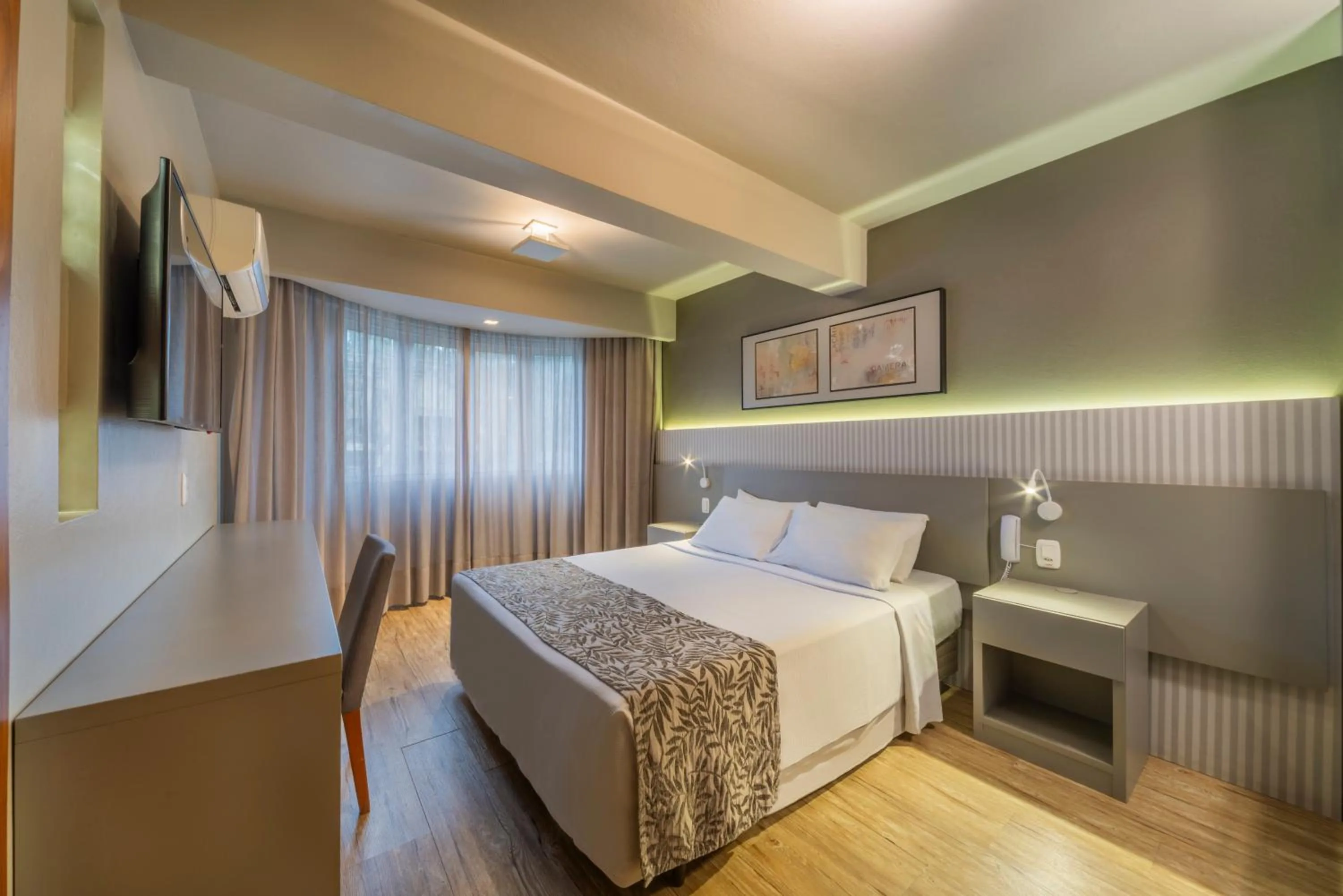 Luxury Double Room in Hotel Laghetto Siena Gramado