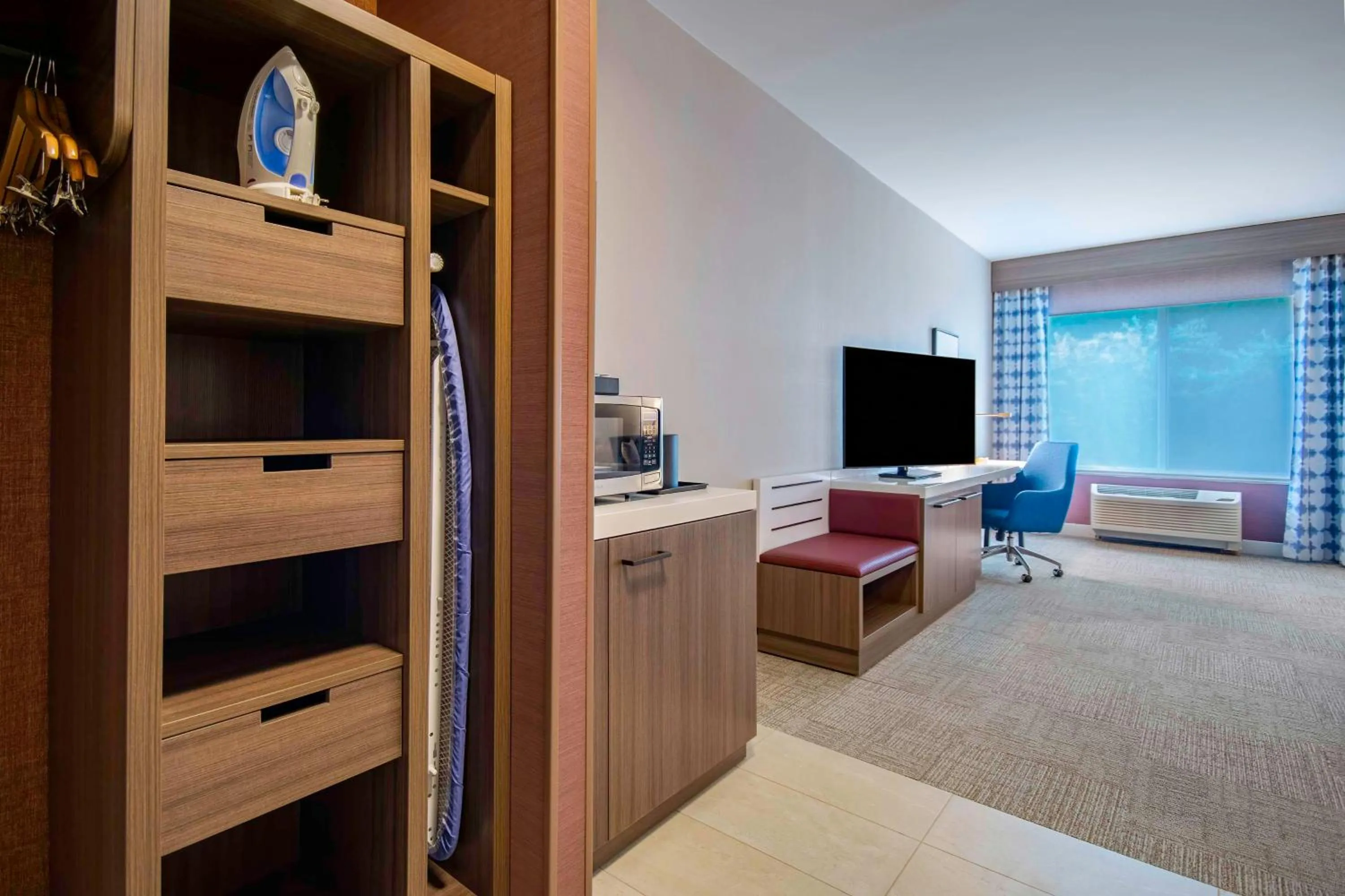 King Room - Hearing Access in Hilton Garden Inn Danbury