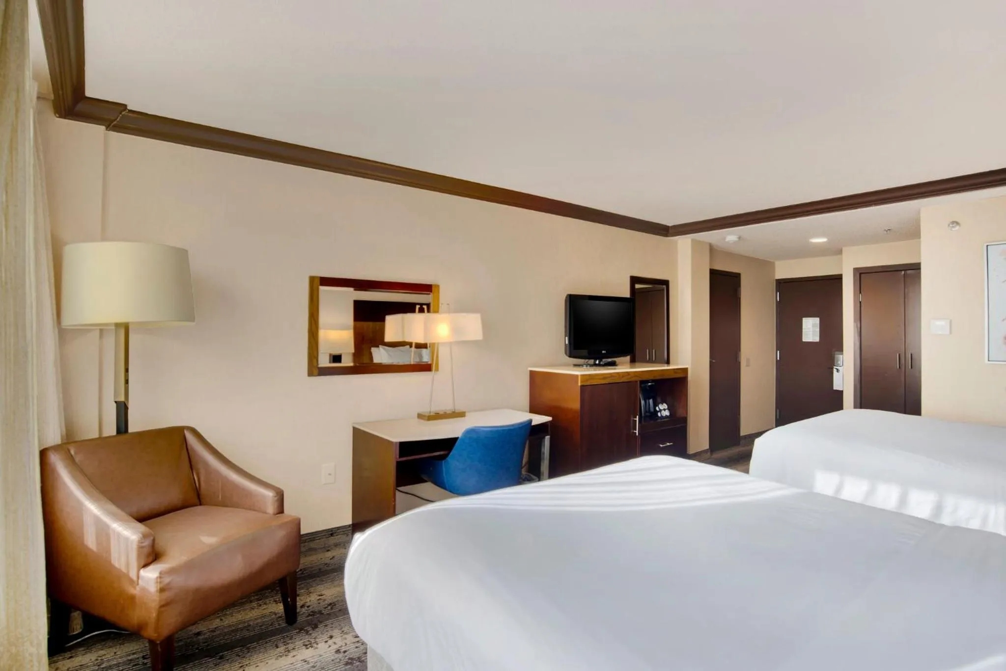 Standard Queen Room with Two Queen Beds in Crowne Plaza Hotel Harrisburg-Hershey by IHG