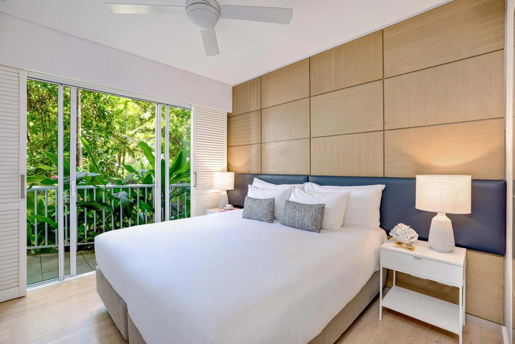 Two-Bedroom Suite with Dual Key in Peppers Beach Club