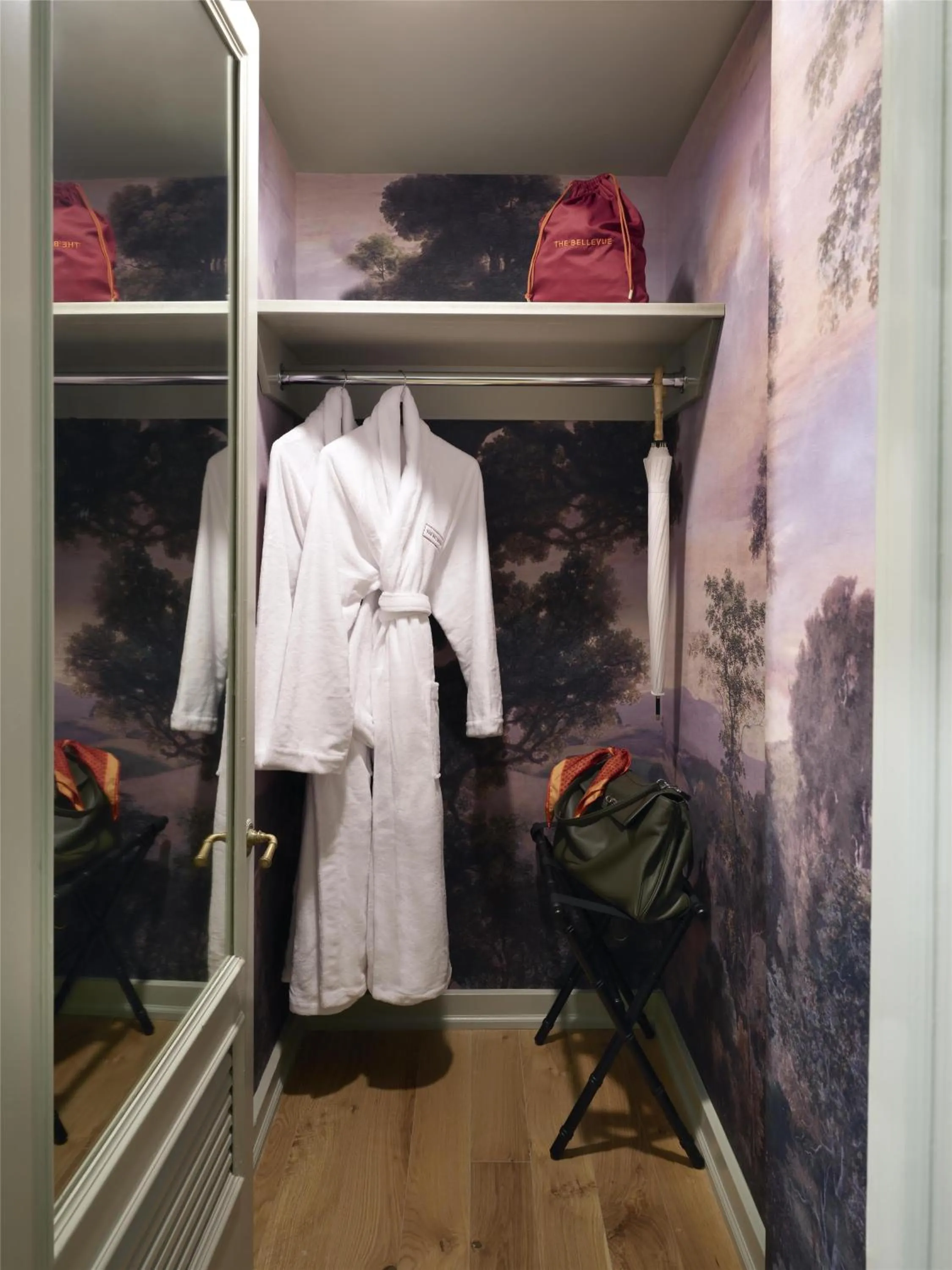 One-Bedroom Corner Suite in The Bellevue Hotel, in the Unbound Collection by Hyatt