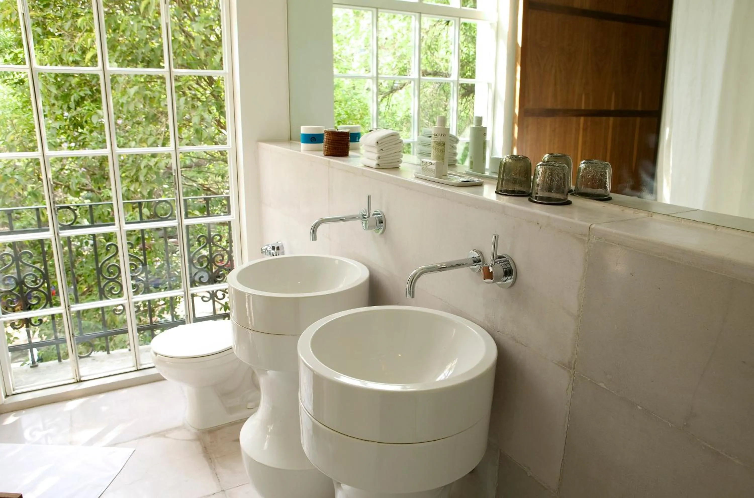 Queen Room with Two Queen Beds and Balcony in Condesa df, Mexico City, a Member of Design Hotels