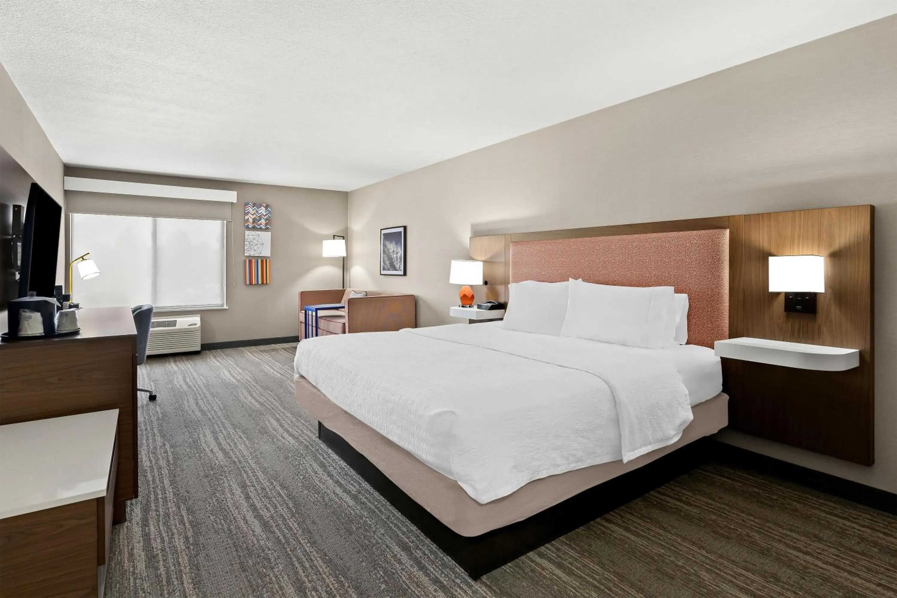 King Room with Sofa Bed and Study - Non-Smoking in Hampton Inn Provo