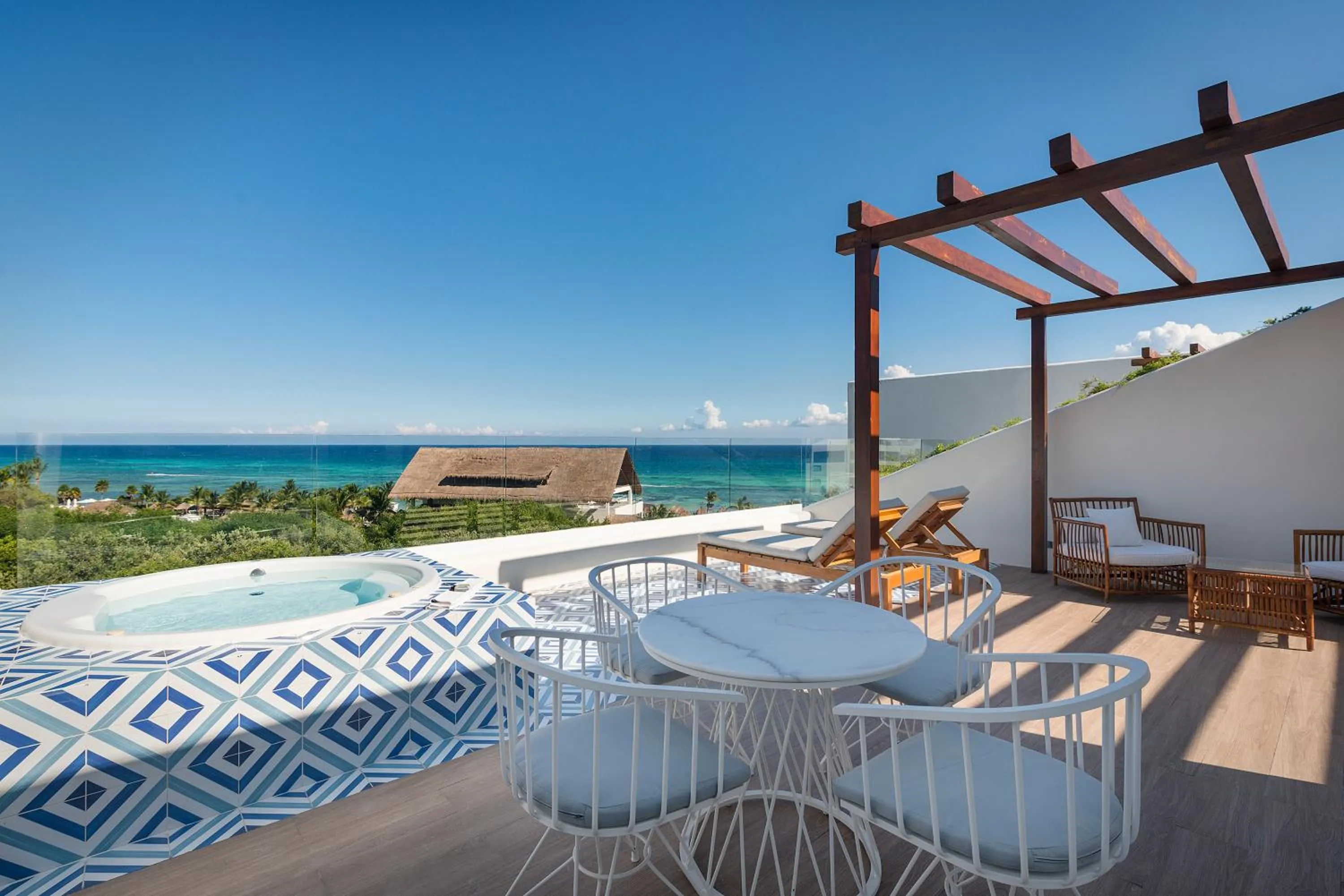 Junior Suite with Sea View in Ocean Riviera Paradise All Inclusive