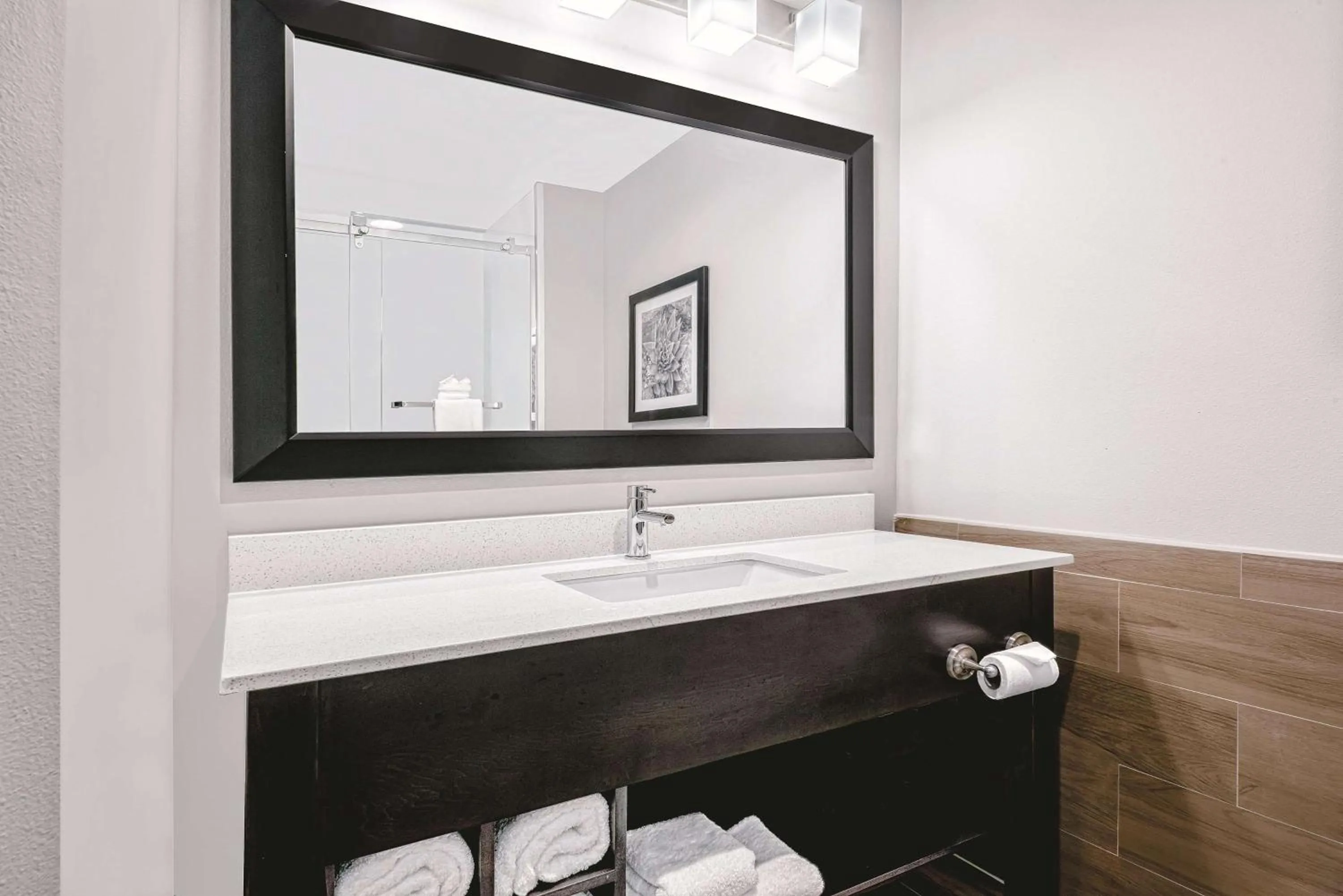 Studio with Two Queen Beds - Non-Smoking in La Quinta by Wyndham McAllen Convention Center