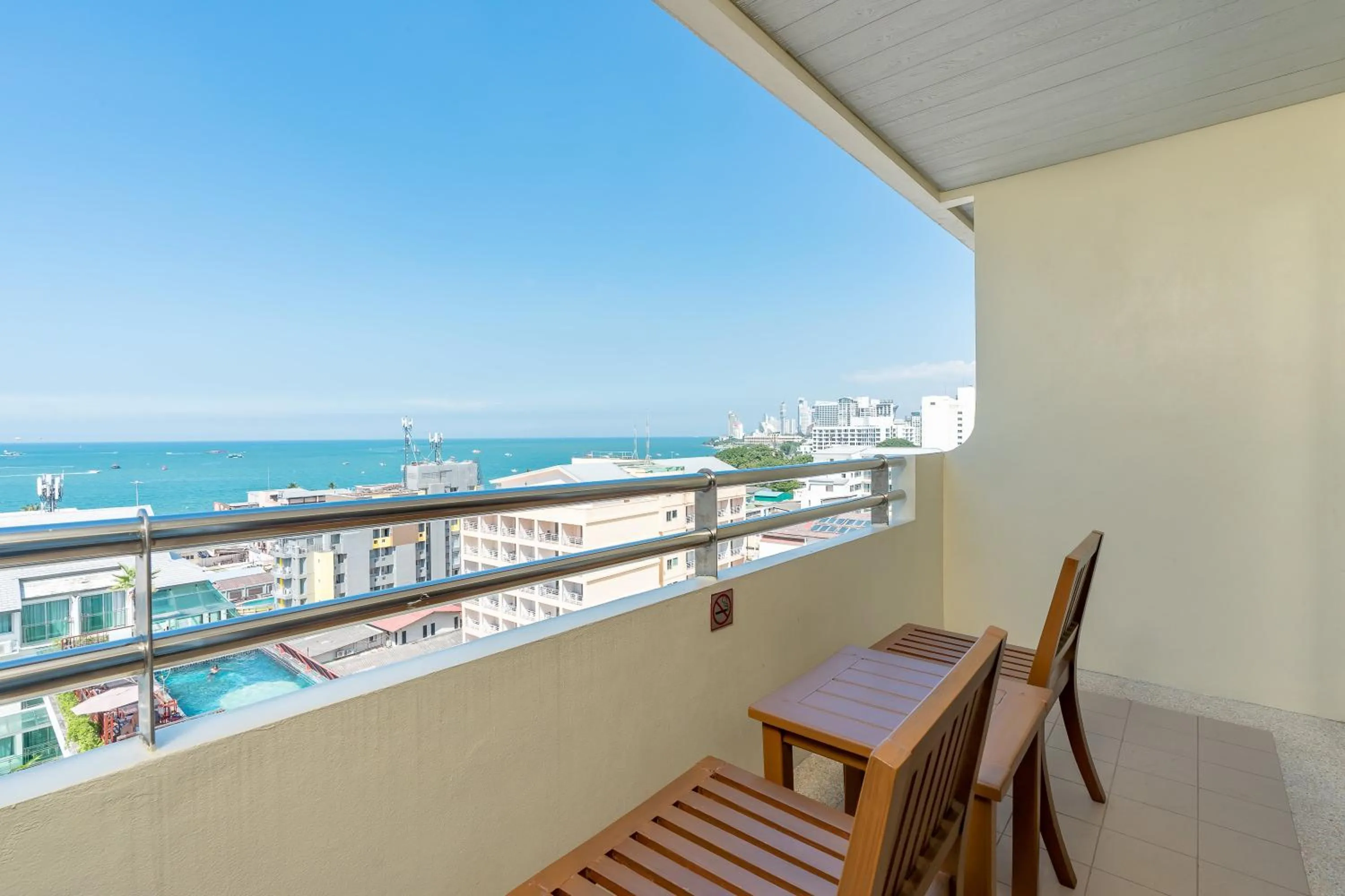 Seaview Room in Sunshine Hotel & Residences