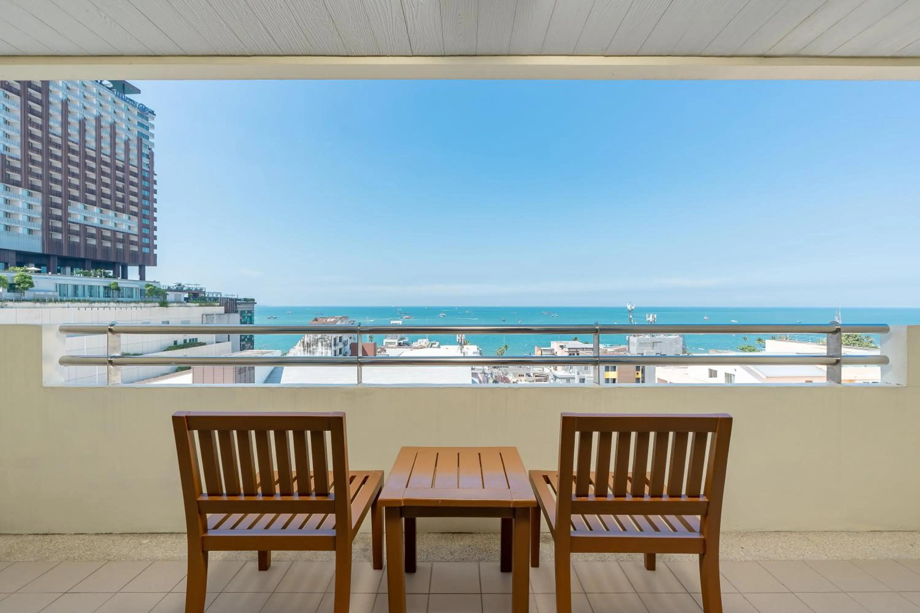  Seaview Deluxe Room in Sunshine Hotel & Residences