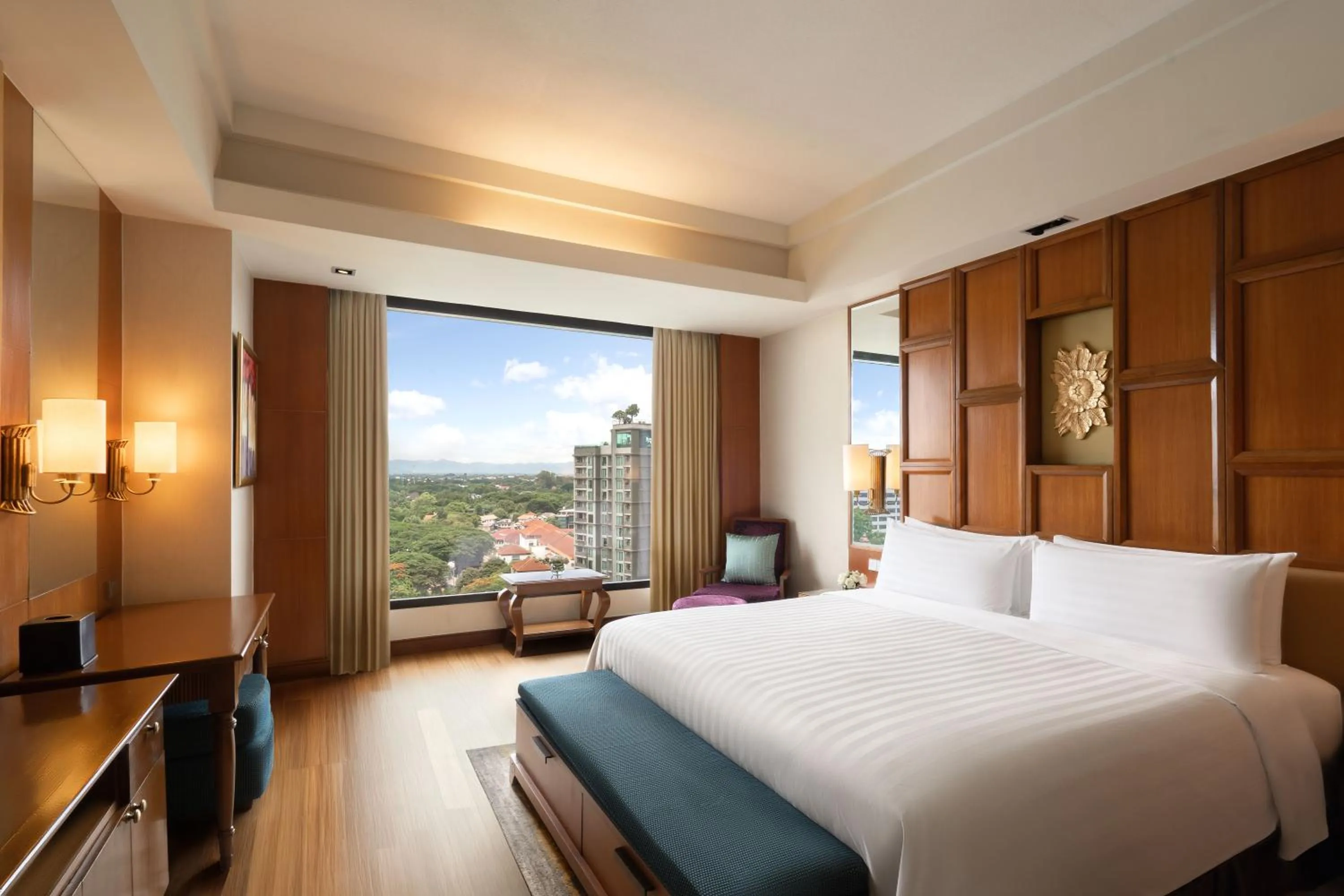 Executive Suite Double Room in Shangri-La Chiang Mai