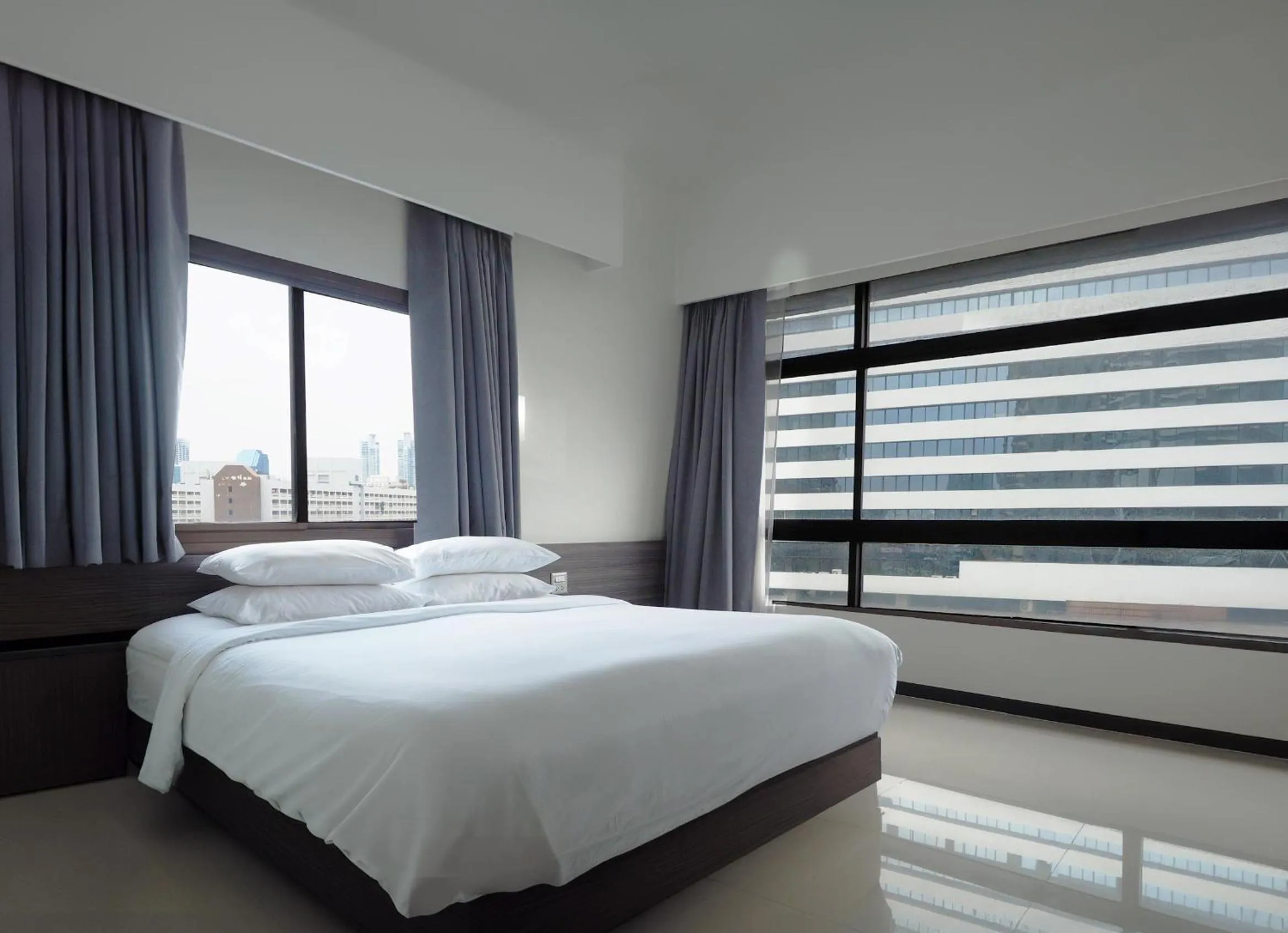 Presidential Suite in Pinnacle Lumpinee Park Hotel