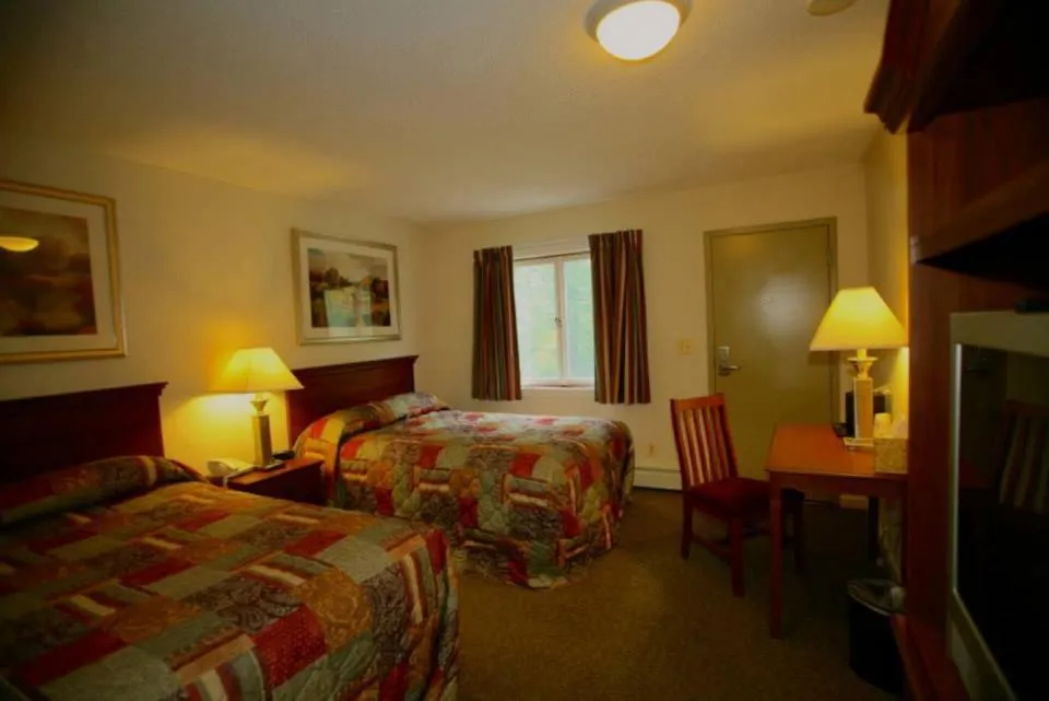 Family Suite in The Upper Pass Lodge