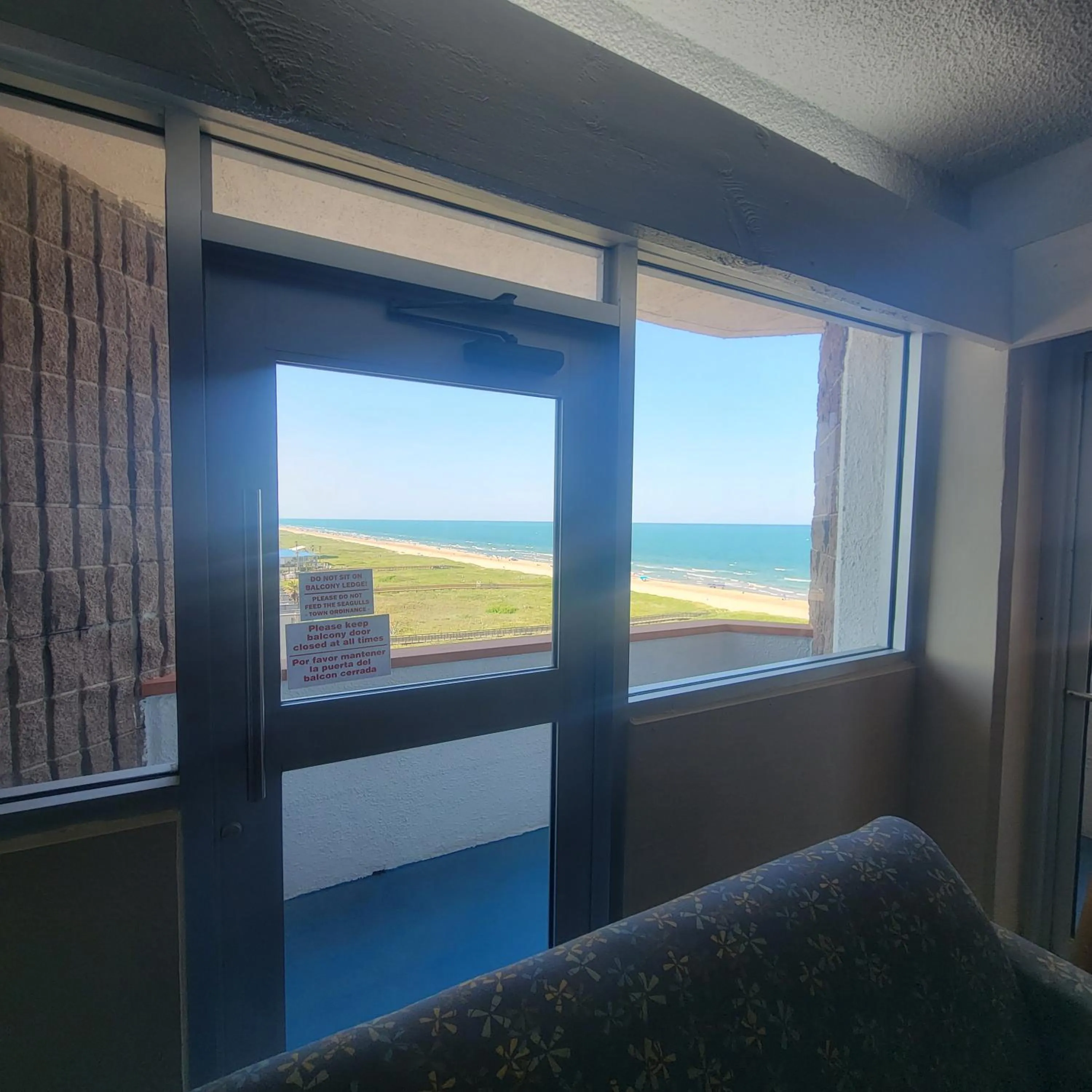 Suite in Padre South Hotel On The Beach