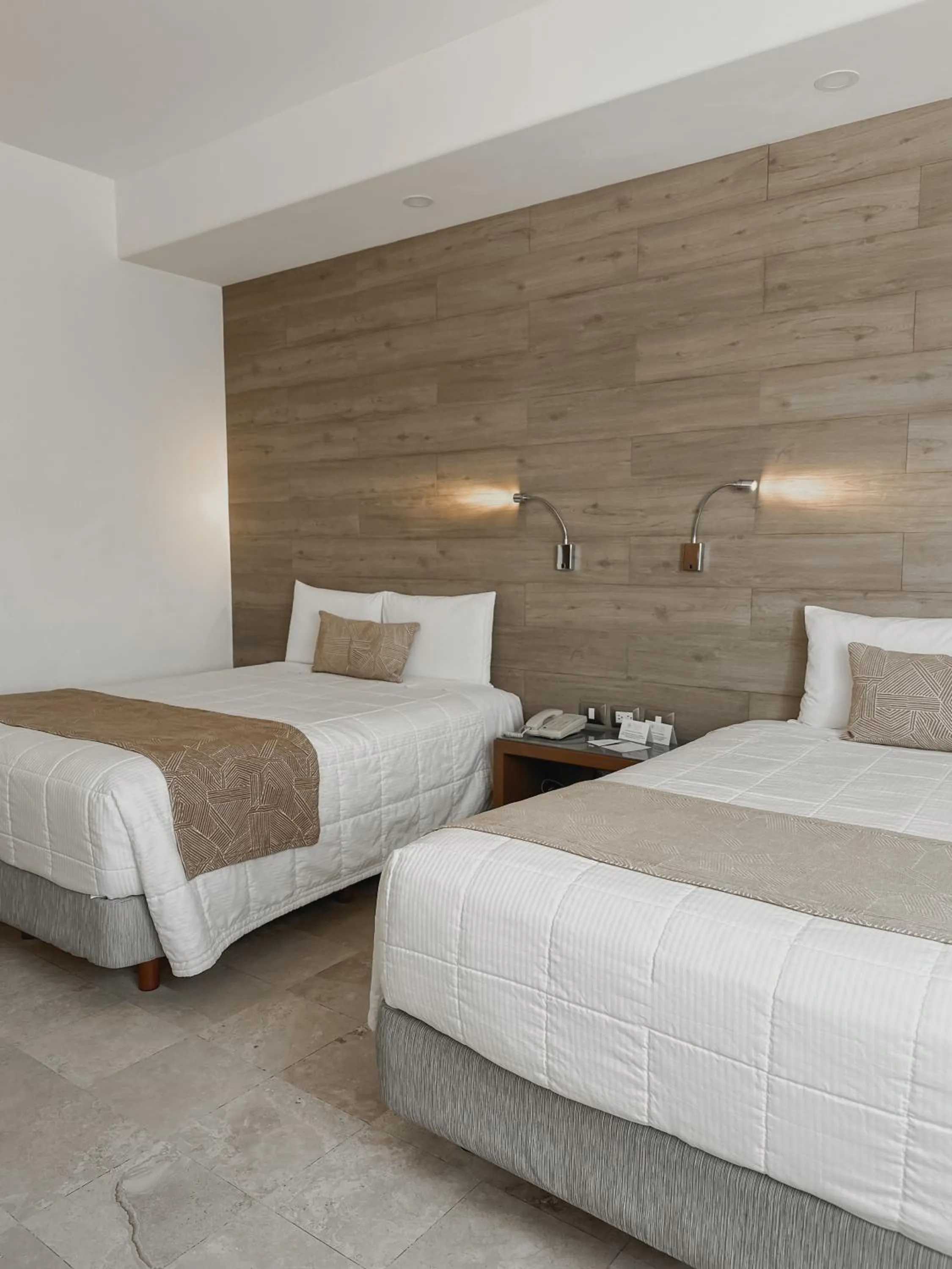 Standard Double Room with Two Double Beds in Hotel Catedral La Paz