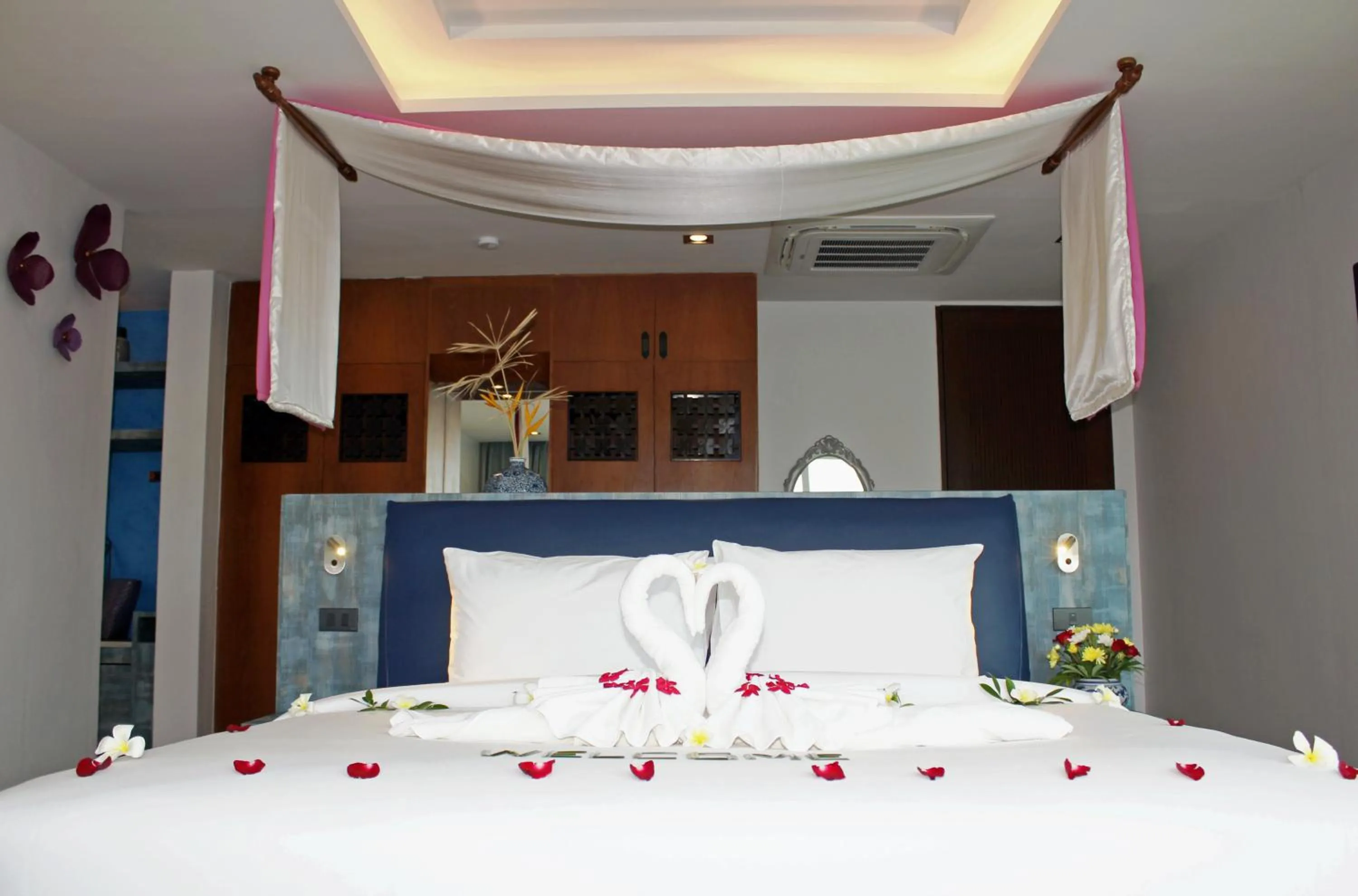 Sunrise Suite in Weekender Resort