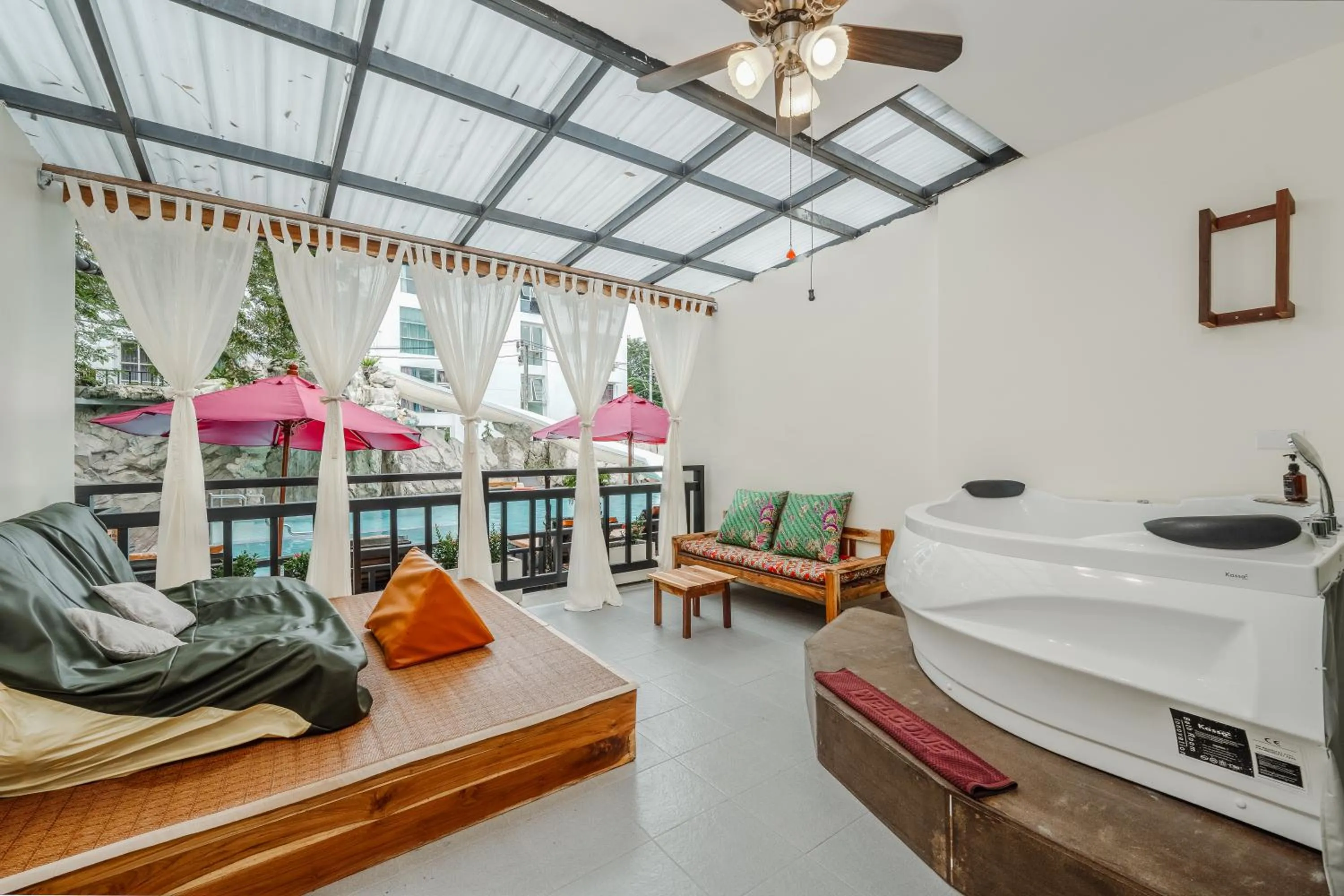 Premier Jacuzzi in Phuvaree Resort