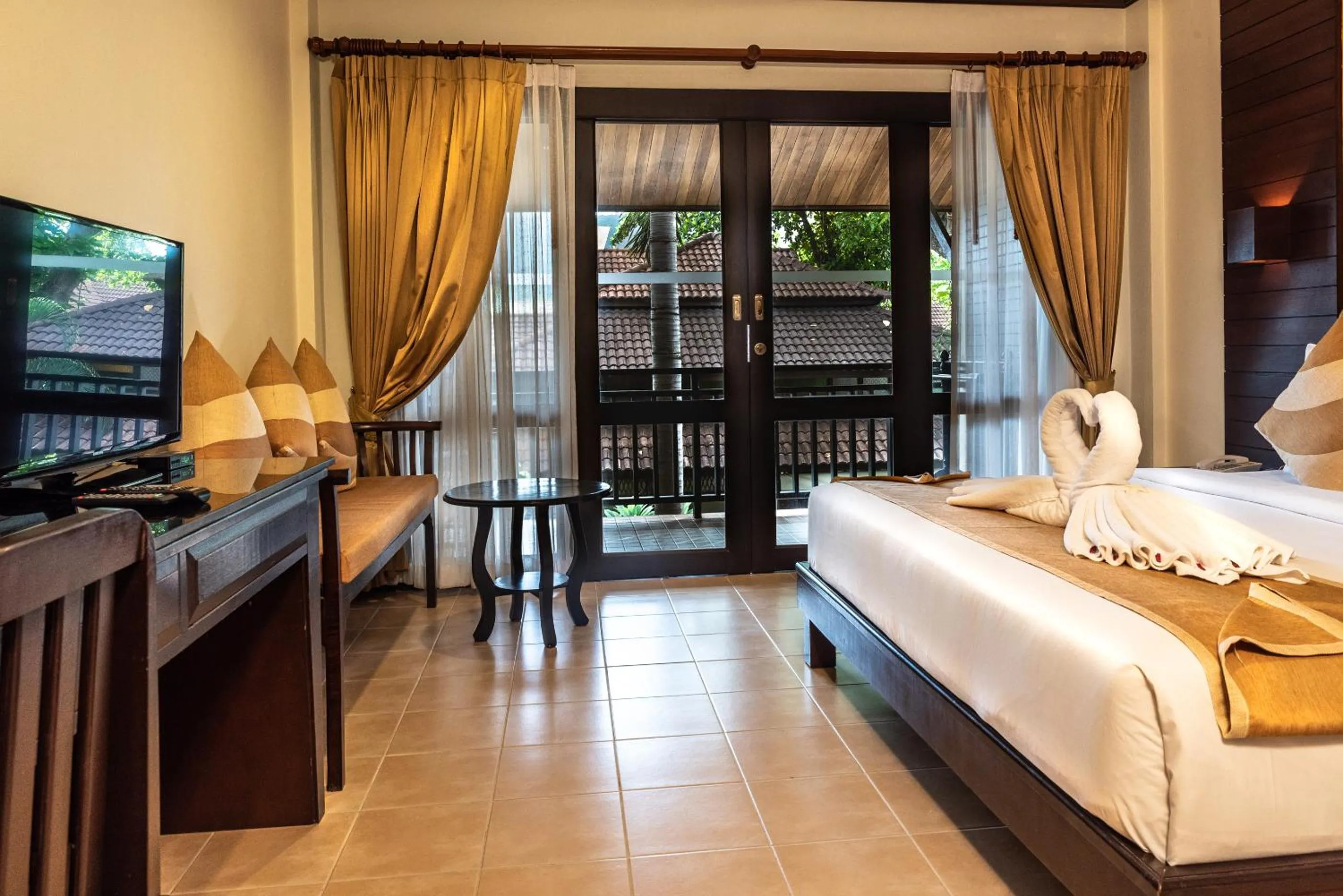Superior King or Twin Room in Am Samui Palace