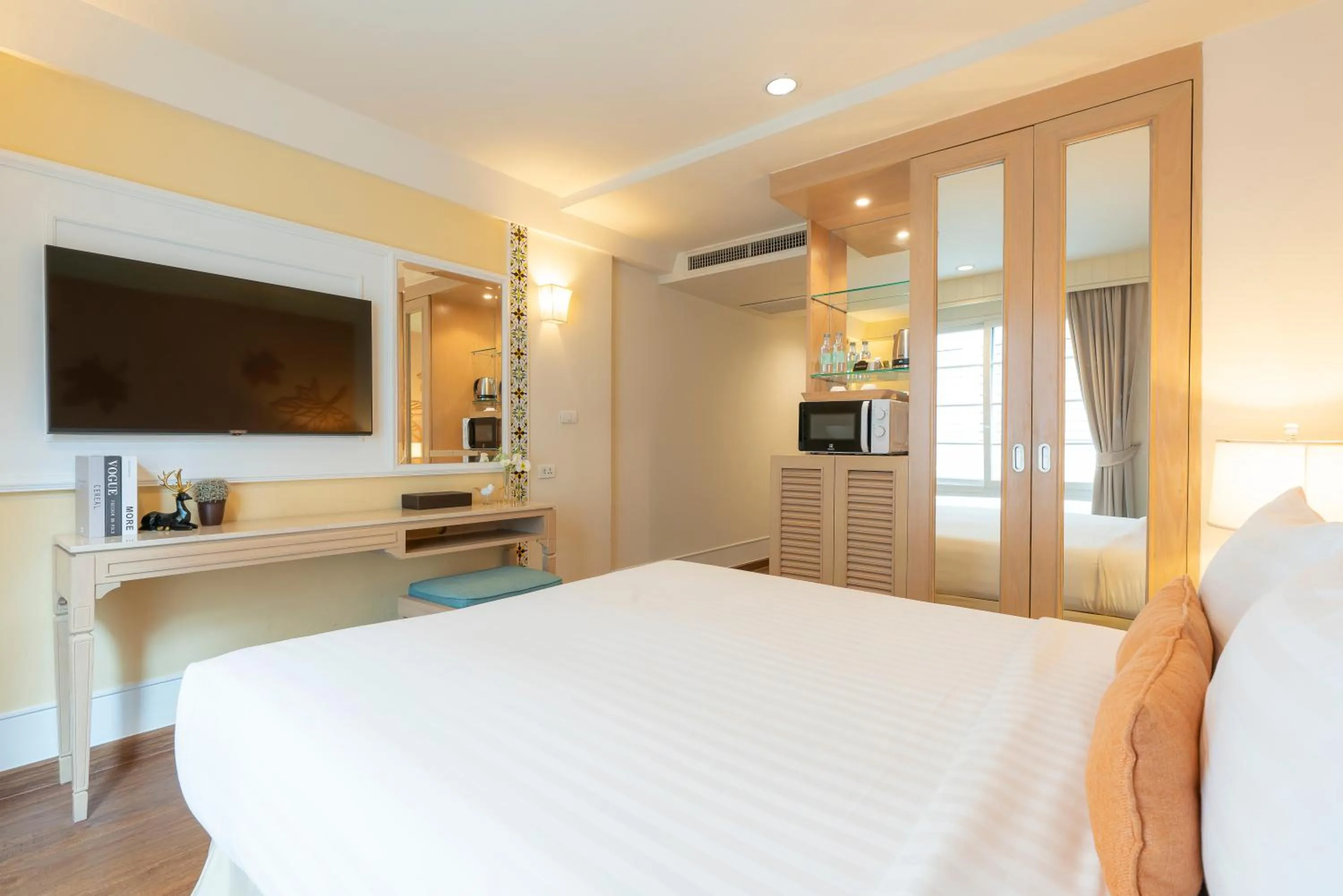 Superior Room in La Petite Salil Sukhumvit Thonglor 1