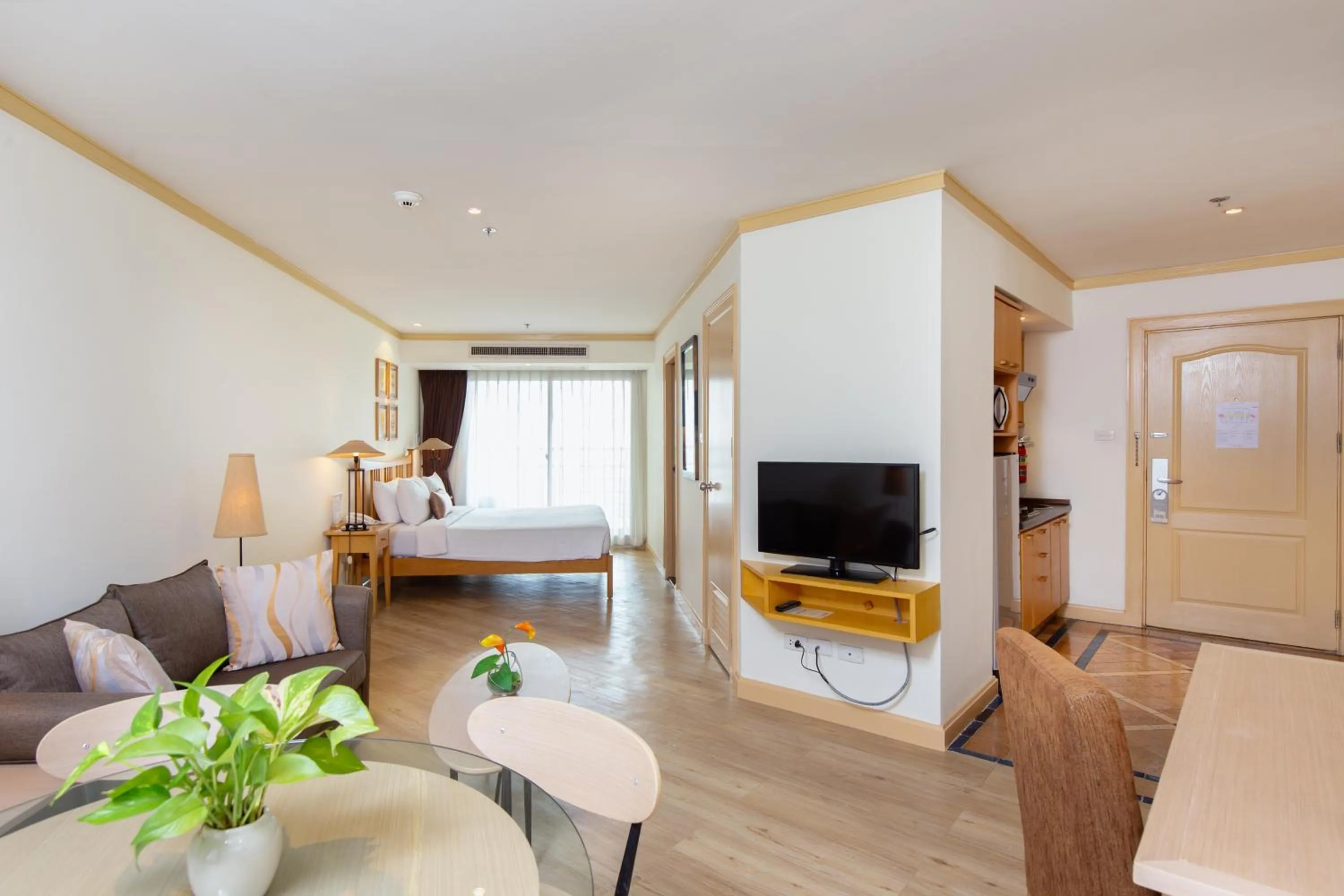 Studio Superior in Riverfront Bangkok