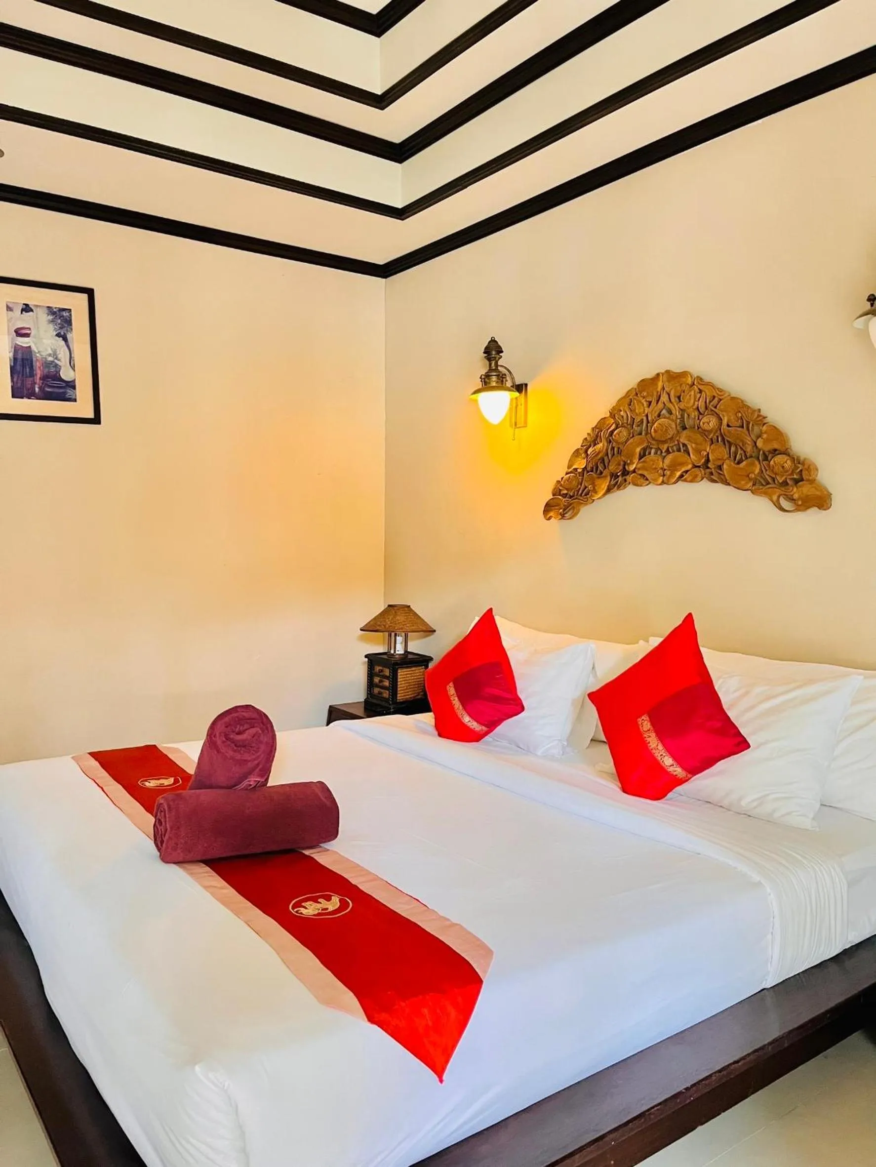 Superior Jacuzzi Room in Kanok Buri Resort