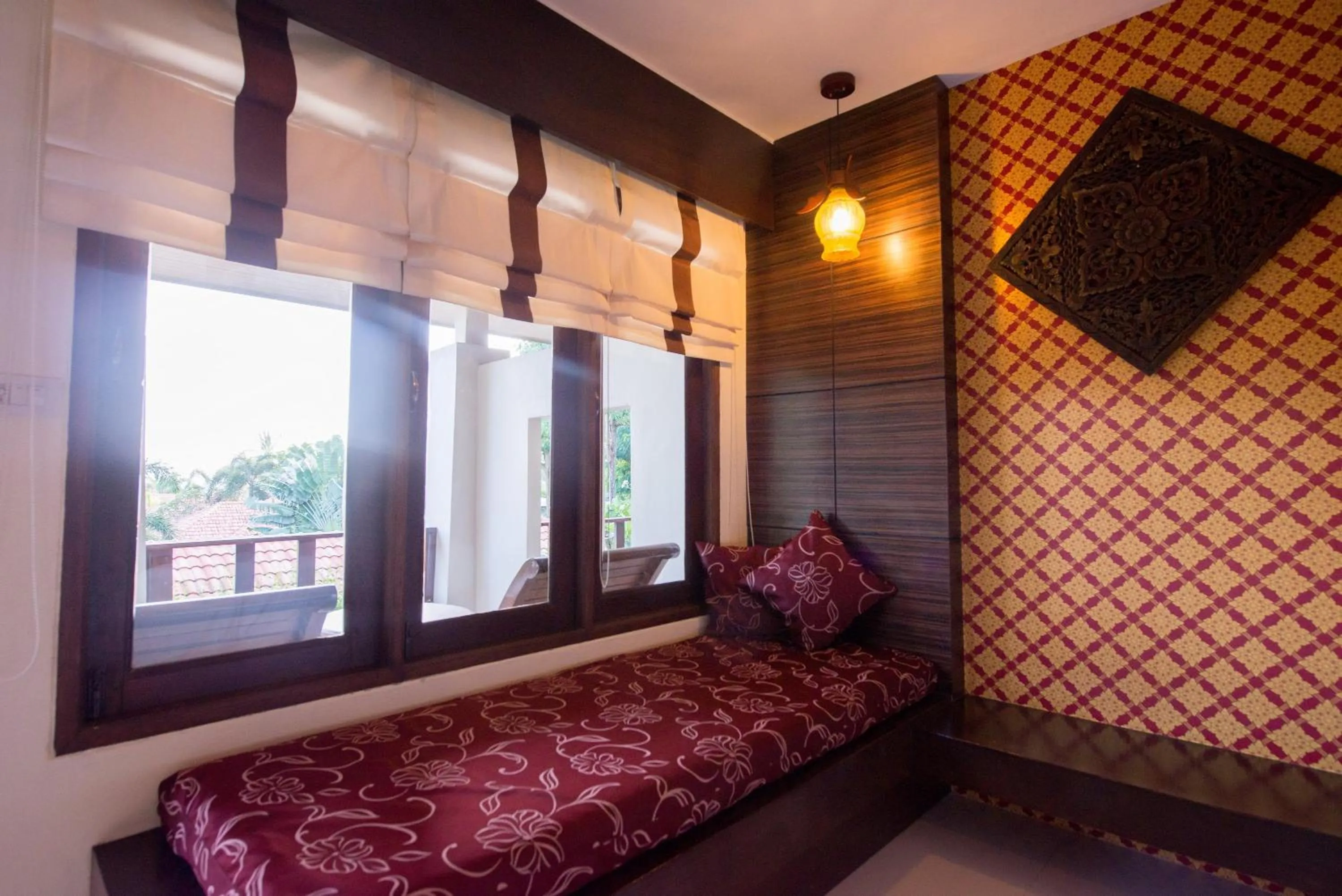 Deluxe Hillside Double Room in Sita Beach Resort