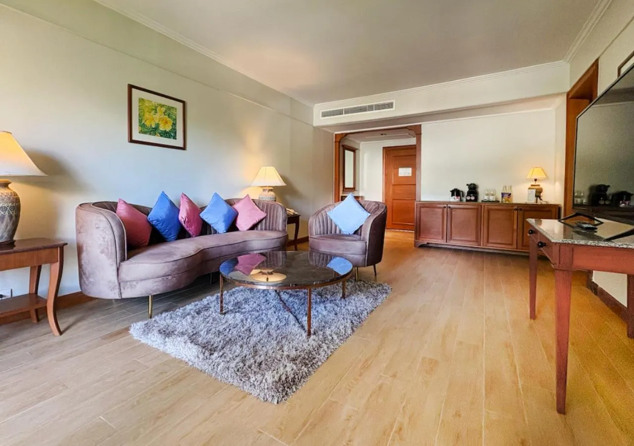 Casurina Suite 1 Bedroom in Amora Beach Resort Phuket