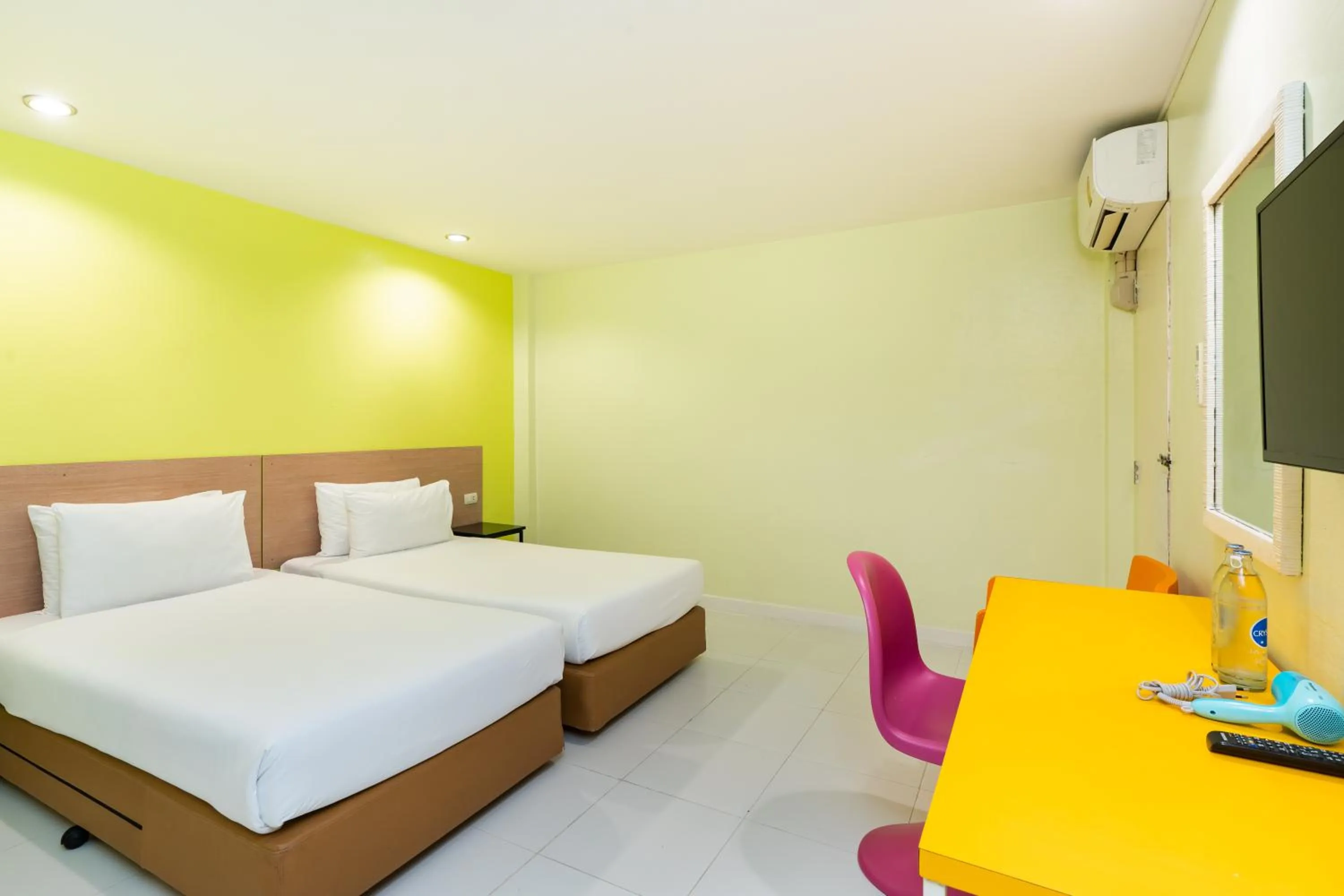 Standard Double or Twin Room - No Window in Bella Express