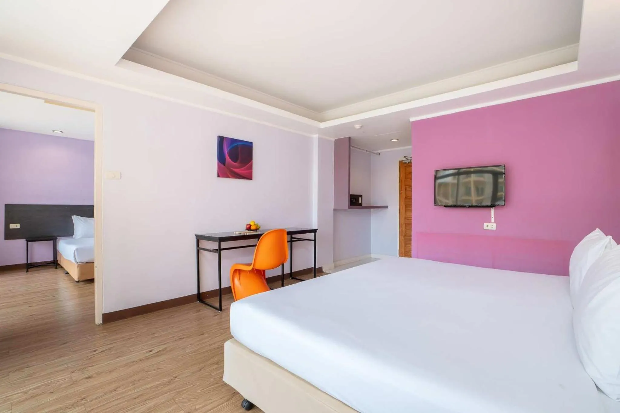 Junior Suite with Pool View in Bella Express