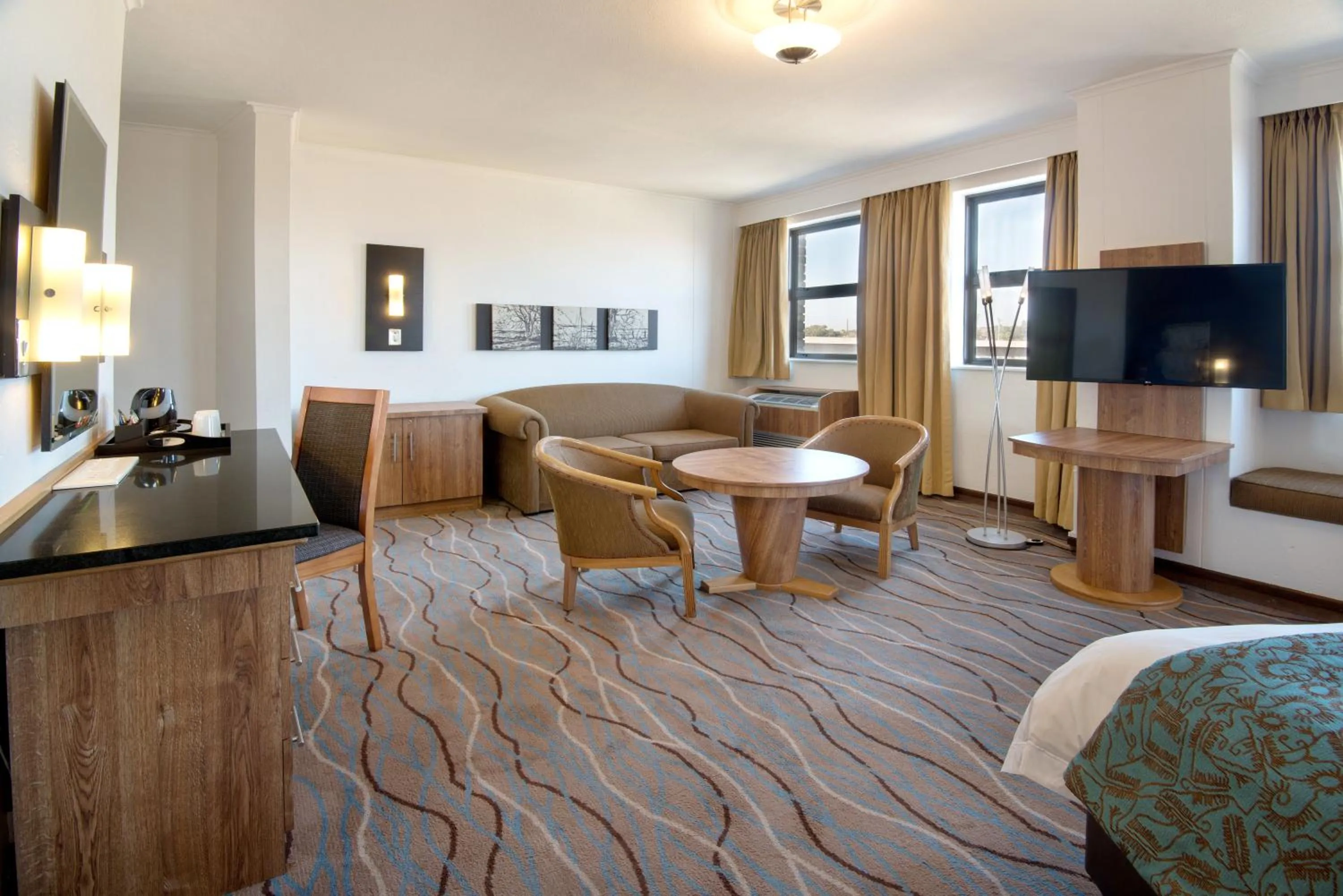 Luxury King - single occupancy in The Centurion Hotel