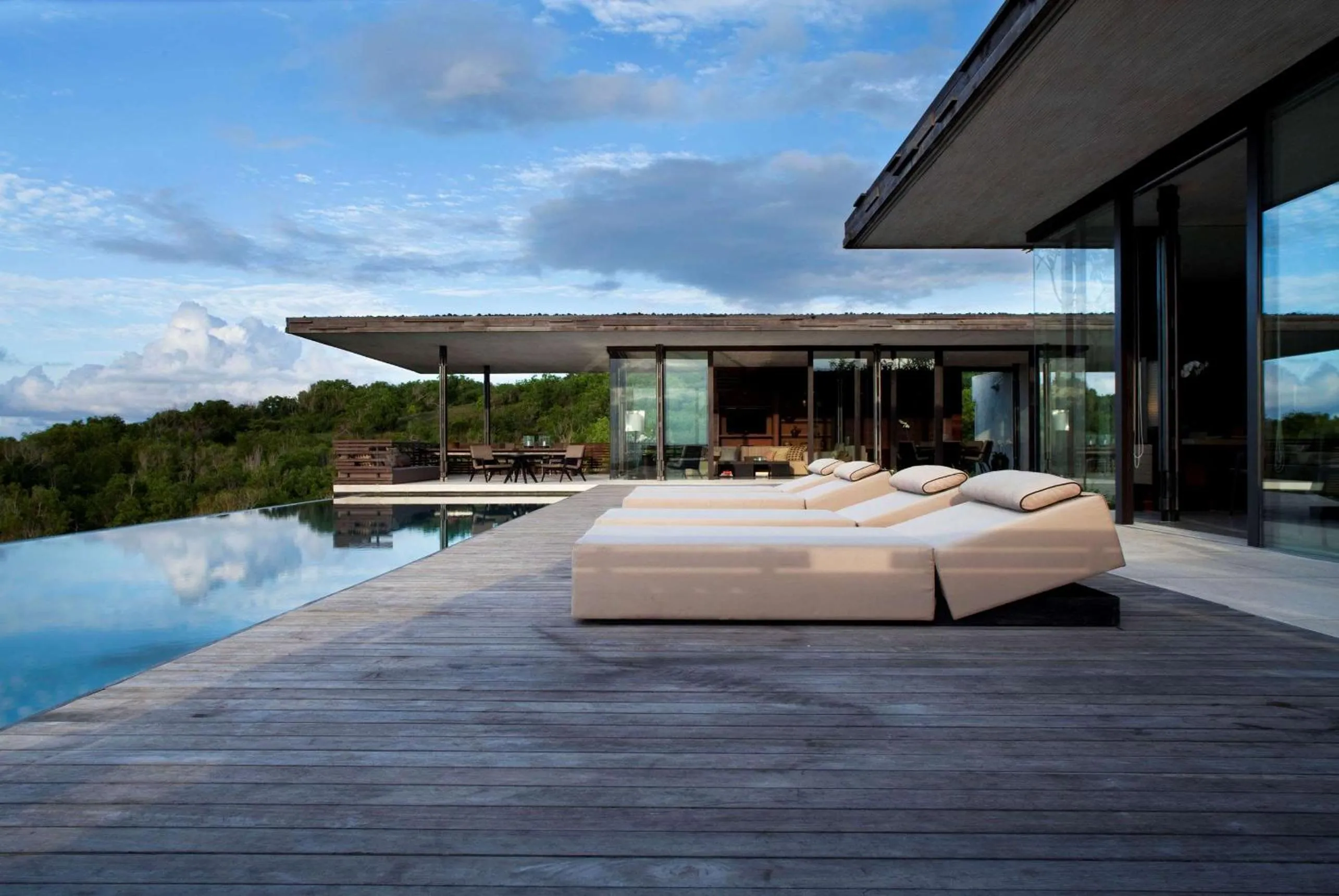 Three-Bedroom Hillside Villa in Alila Villas Uluwatu