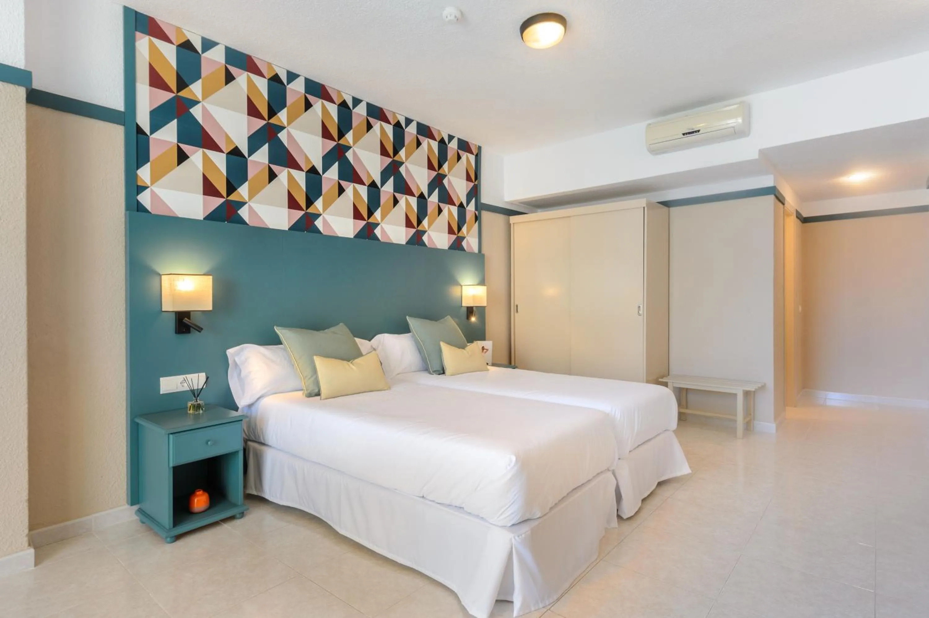 Two-Bedroom Apartment in Aparthotel Vibra Club Maritim