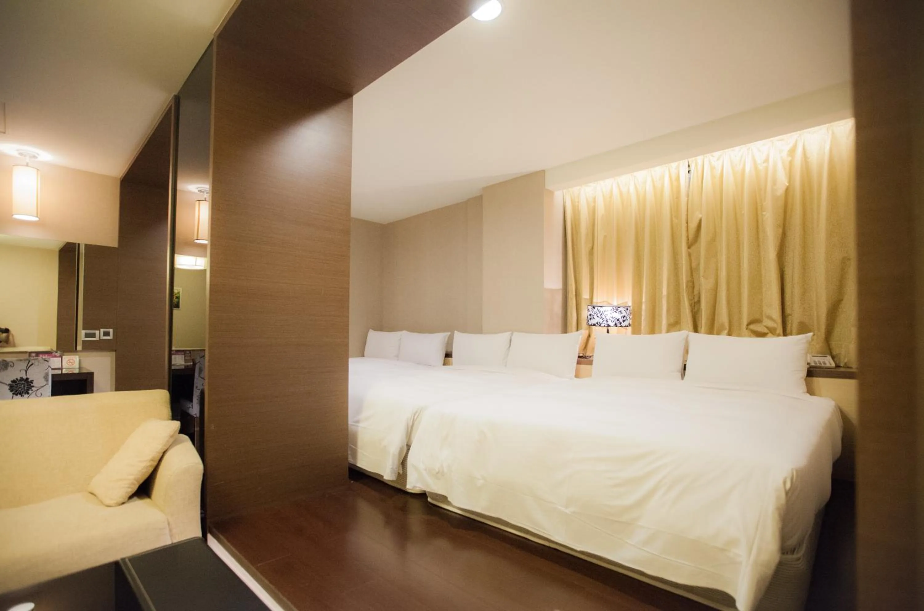 Family Room with Bathroom in Kaishen Sinsu Hotel