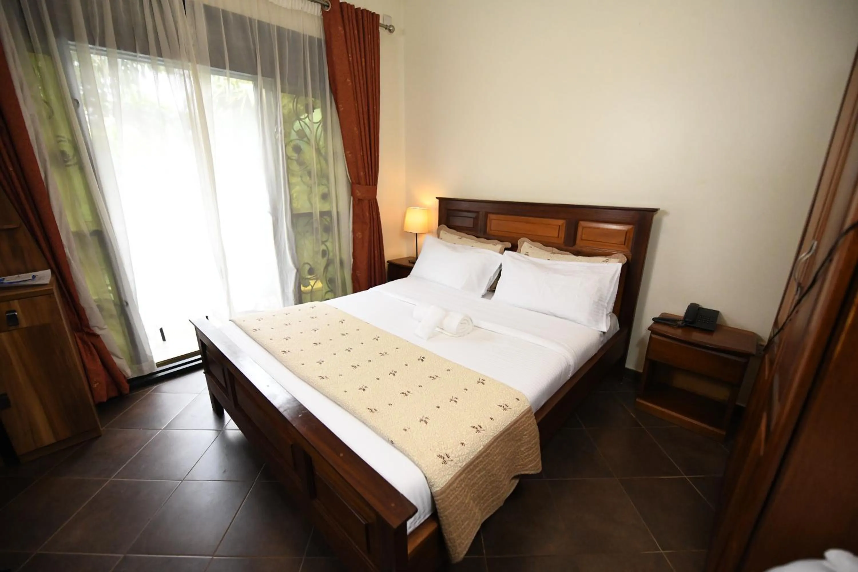 Executive Double Room - single occupancy in Biyem Hotel