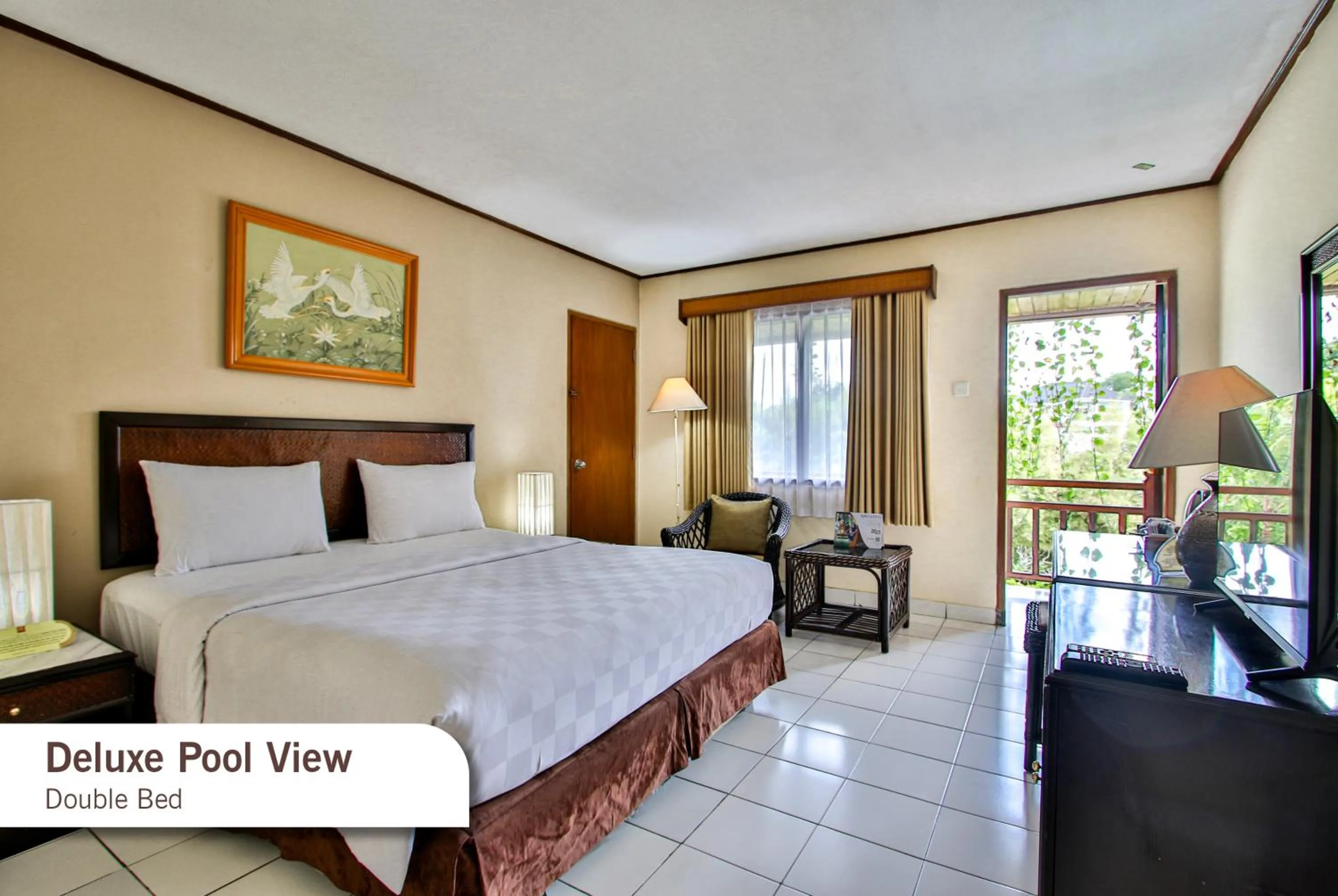 Deluxe Double Room with Pool View in The Jayakarta Yogyakarta Hotel & Spa