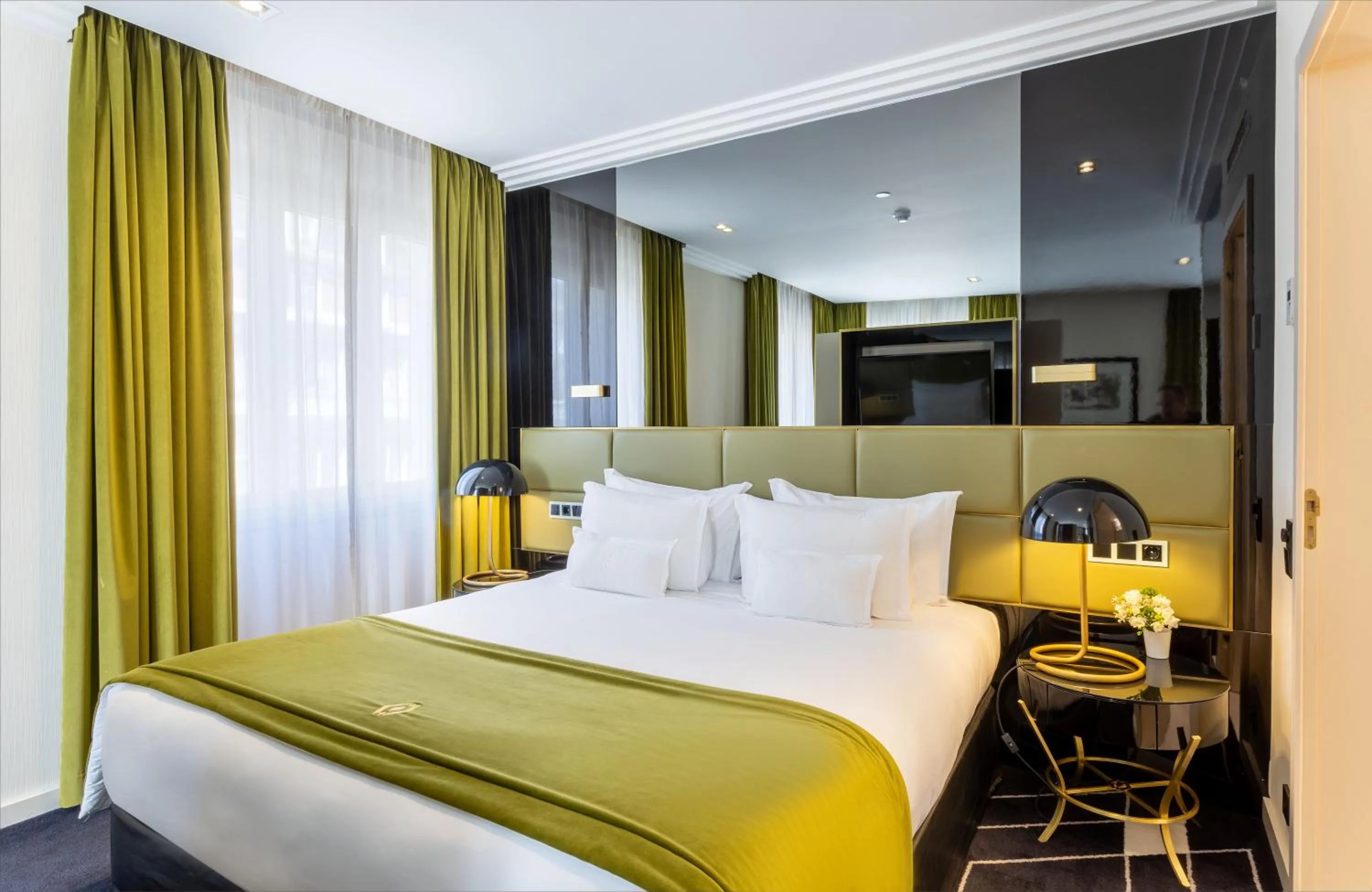 Suite with Rossio Square View in Altis Avenida Hotel