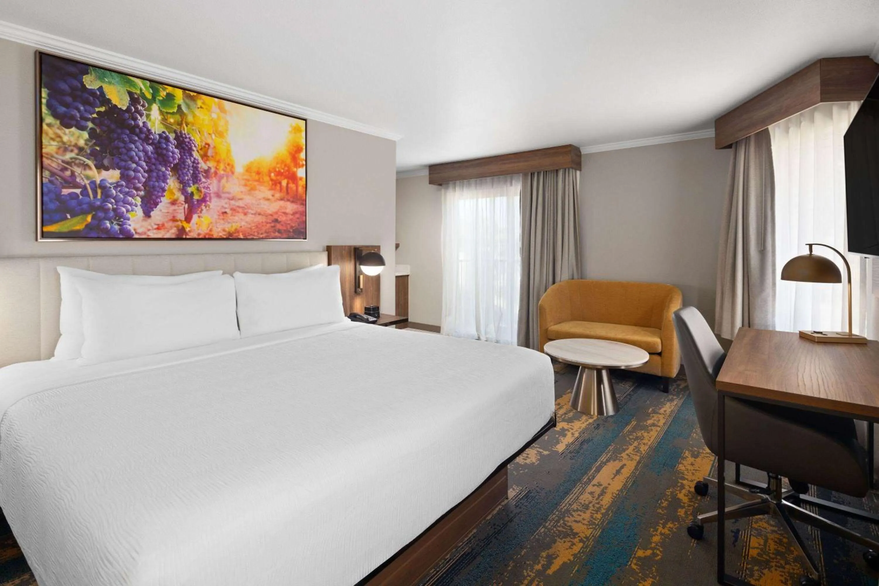 King Studio Suite - Non-Smoking in La Quinta Inn & Suites by Wyndham Yakima Downtown