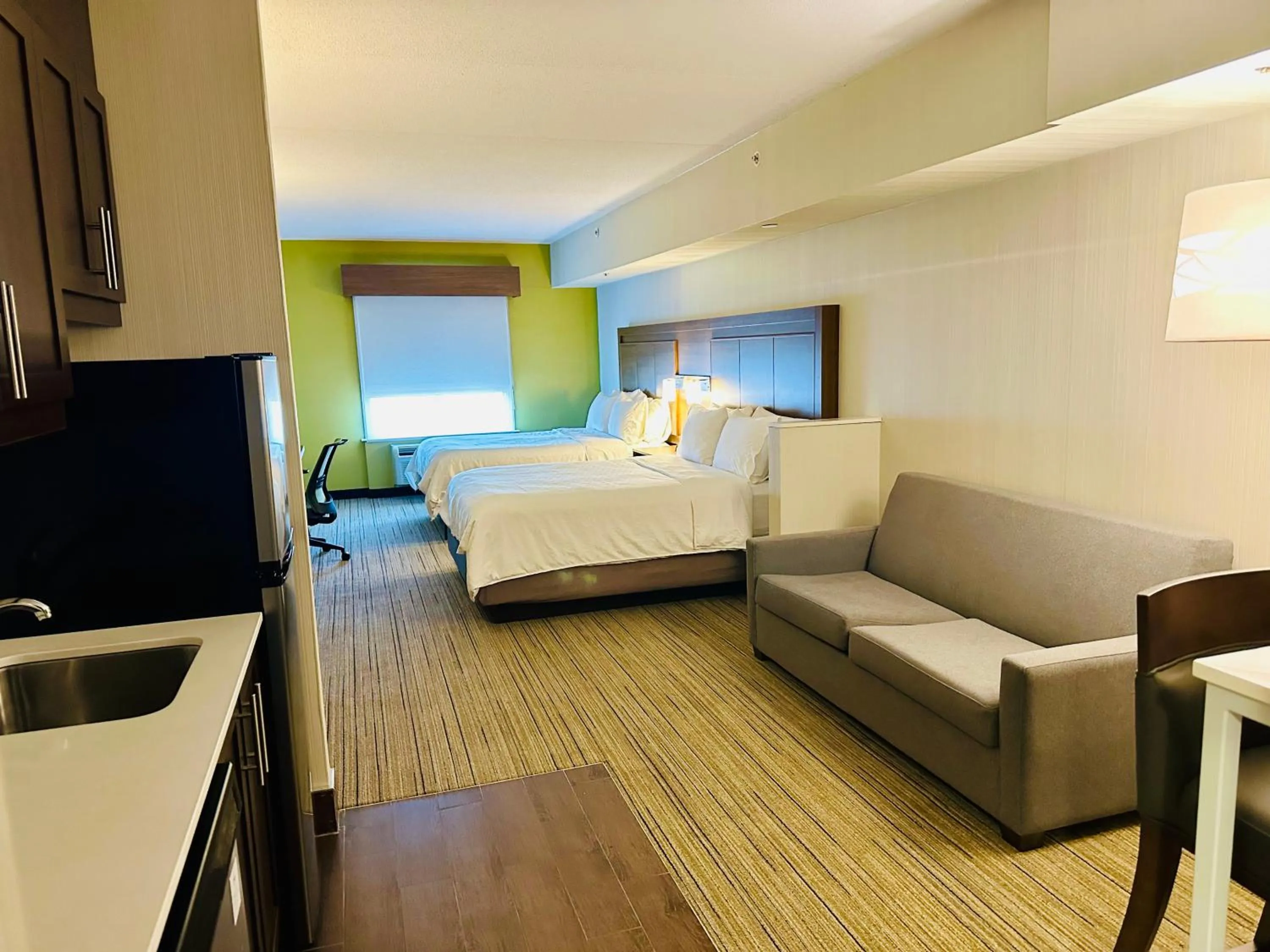 Suite with Two Beds - Non-Smoking in Holiday Inn Express Hotel & Suites Milton by IHG