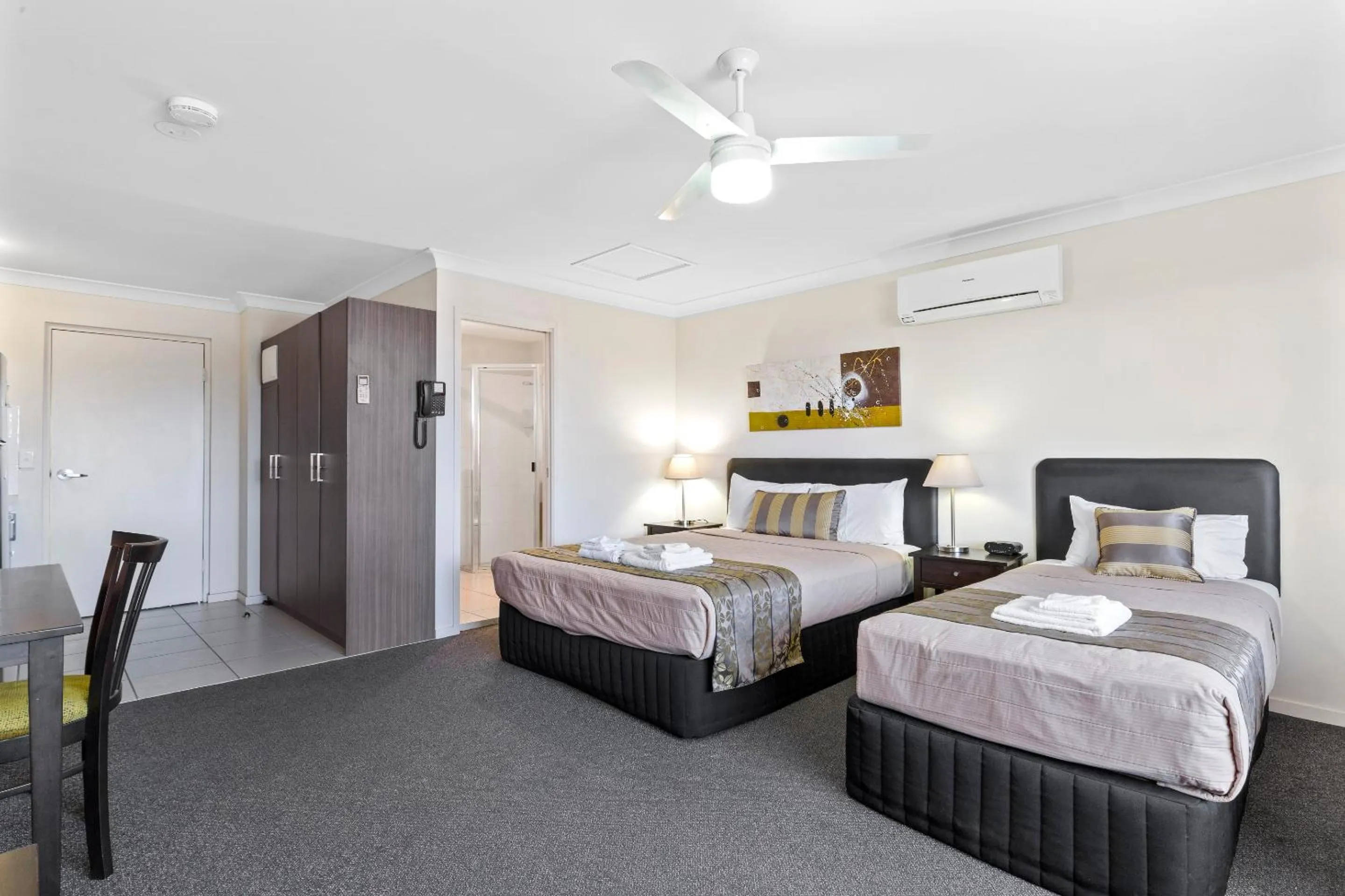 Executive Twin Room in Discovery Parks - Blackwater