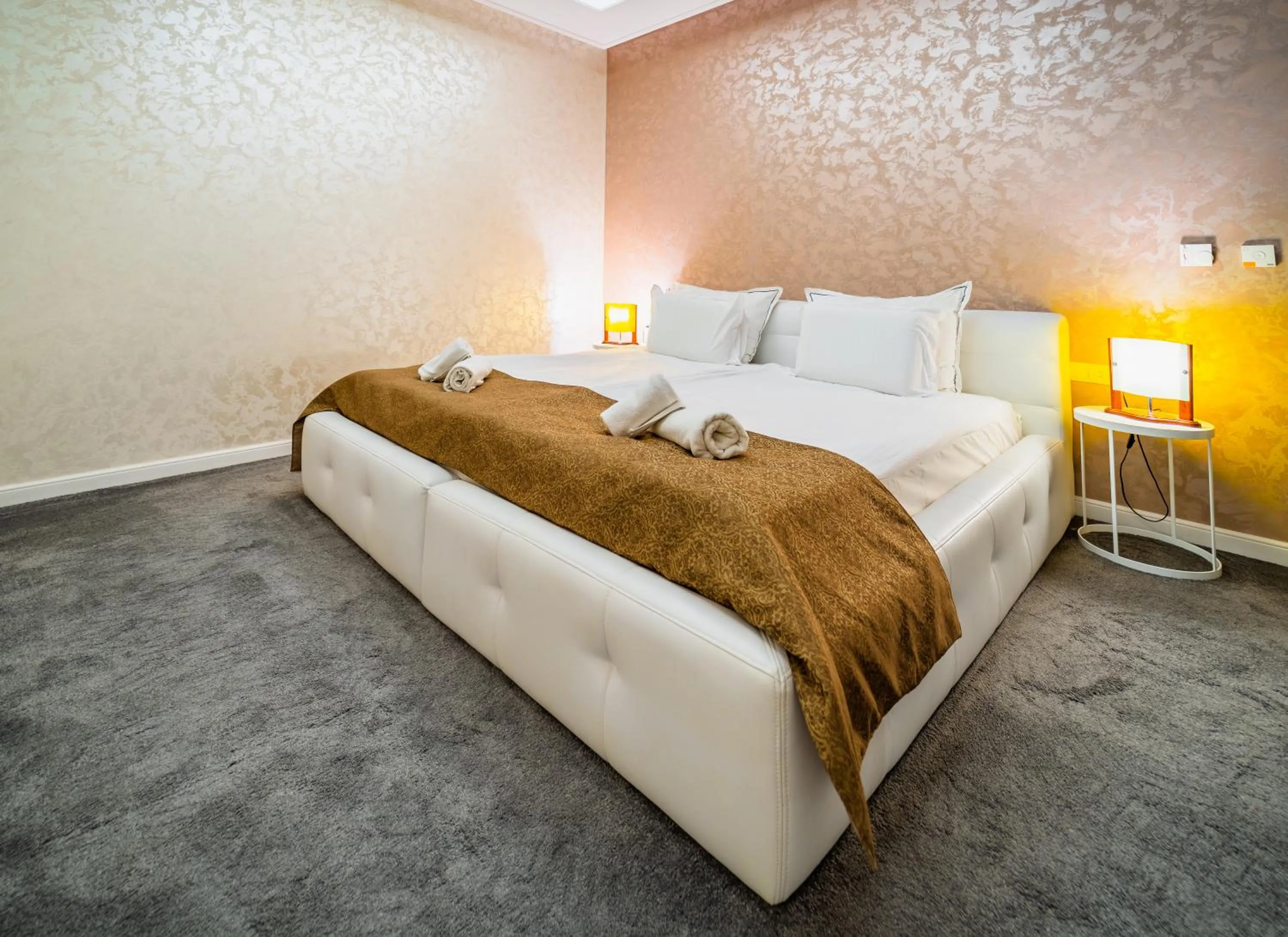 Deluxe Studio - Free Spa Access in Tsarevets Boutique Hotel & SPA