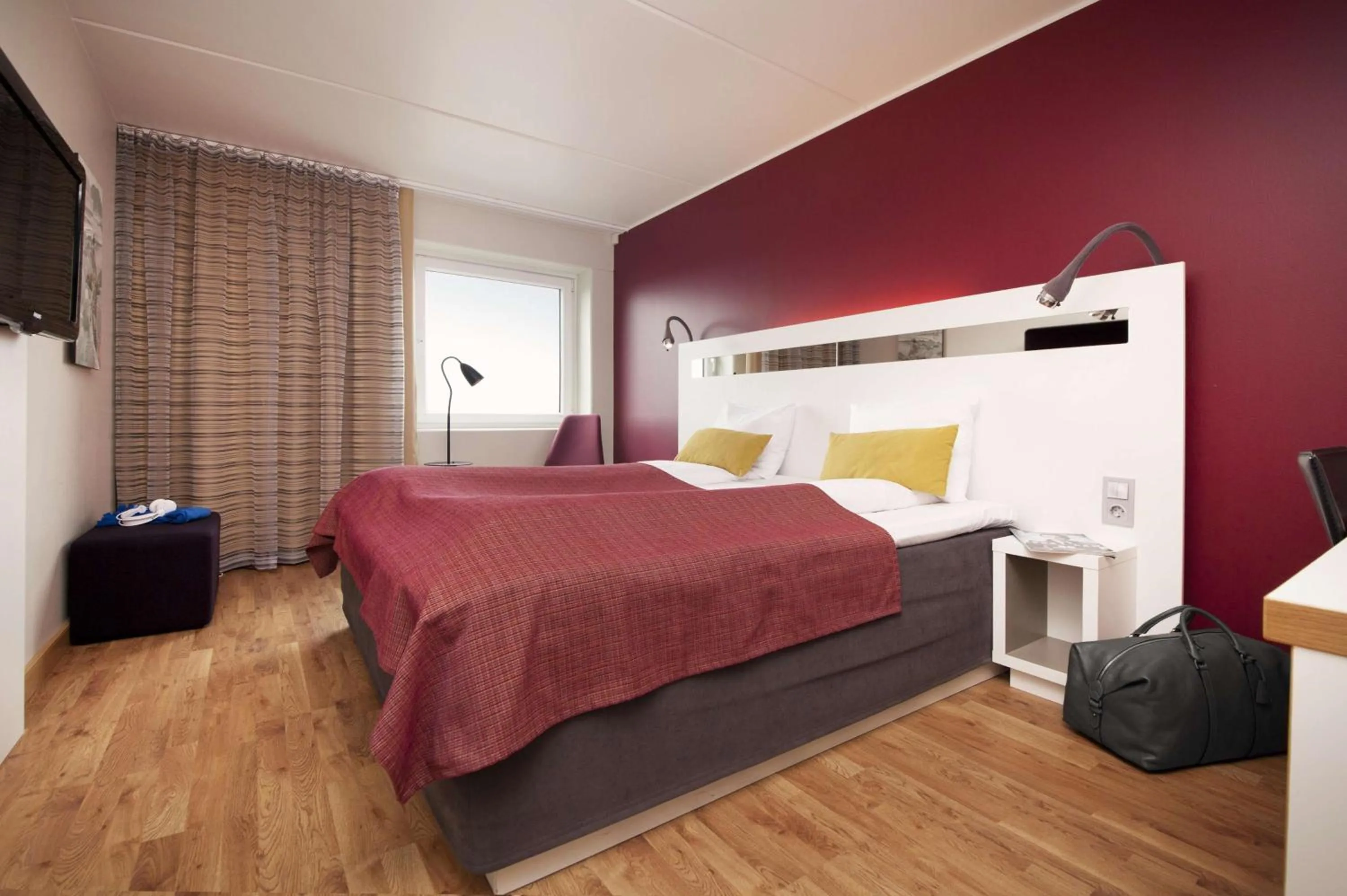Standard Queen Room in Scandic Haugesund