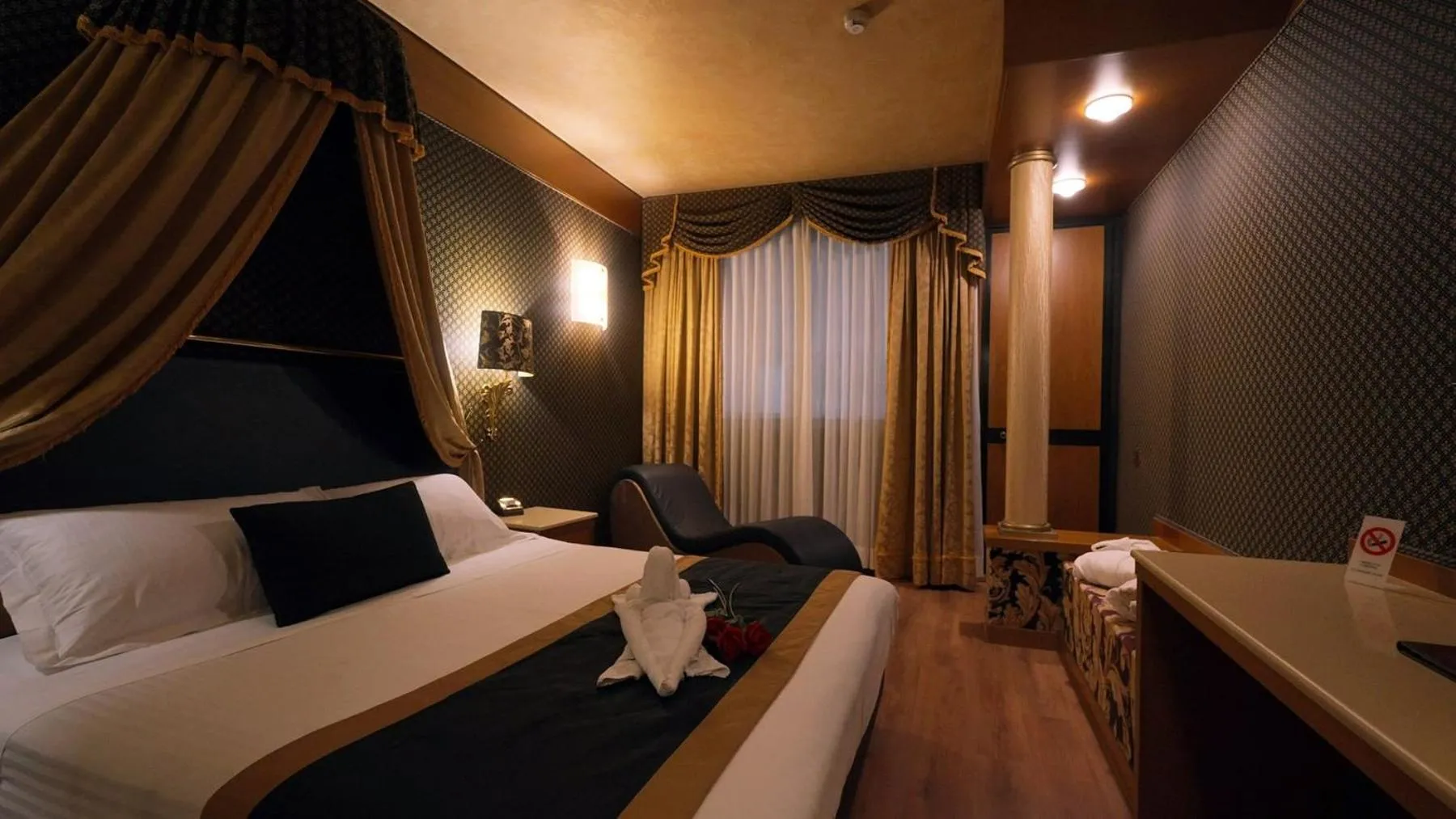 Deluxe Junior Suite in Hotel Motel Visconteo