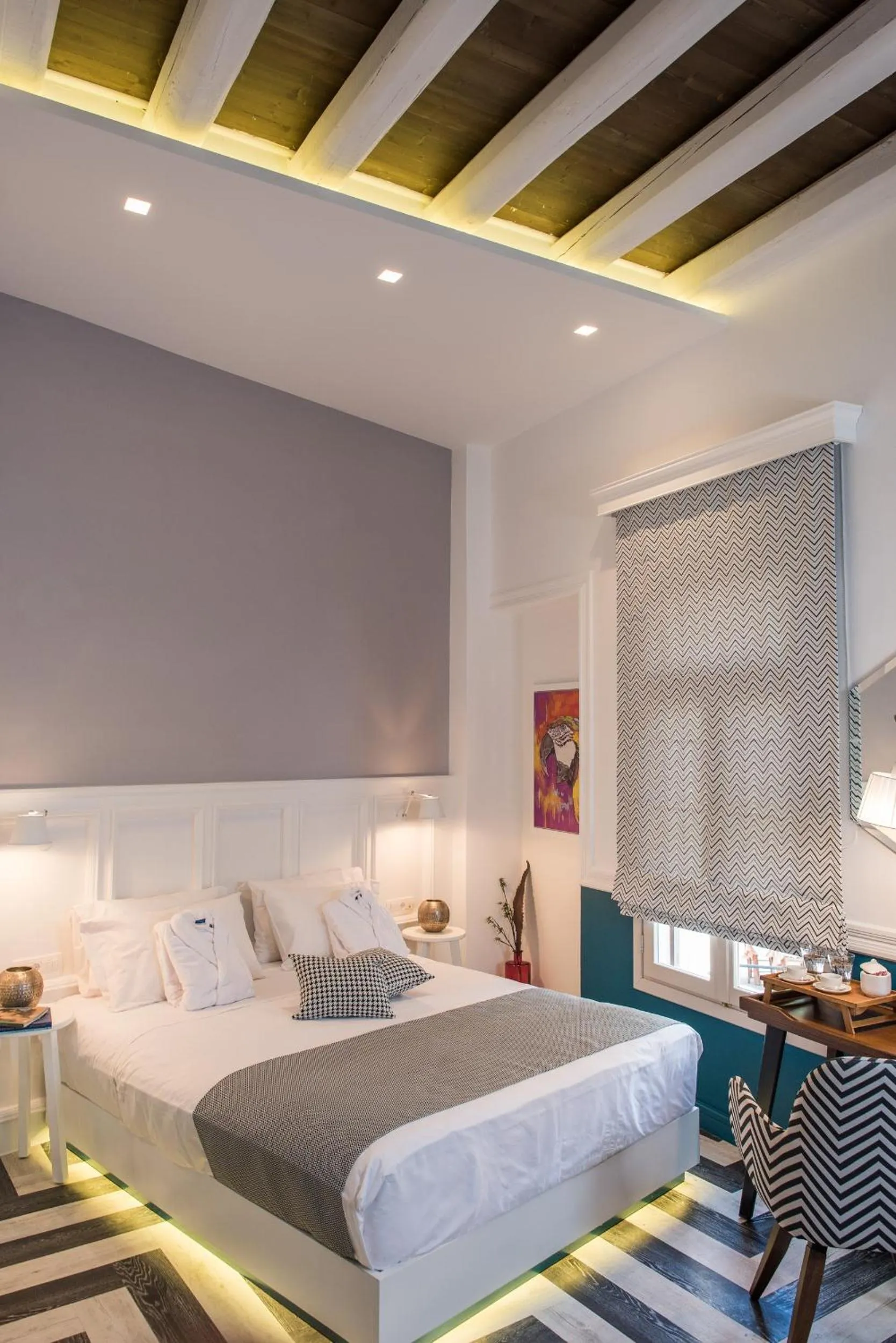 Two-Bedroom Suite with Balcony in Elia Portou Due