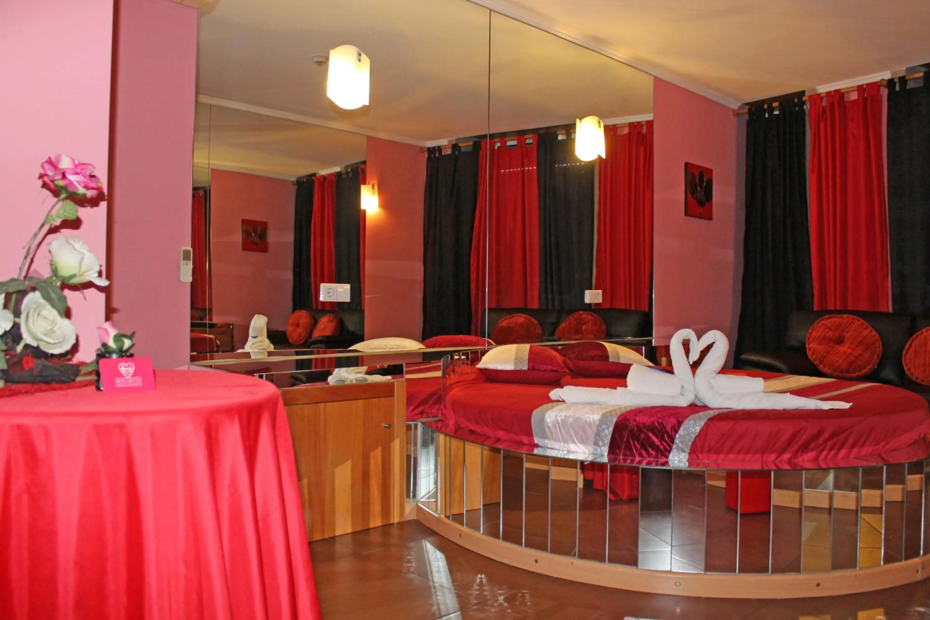 Deluxe Room in Monte Carlo Love Porto