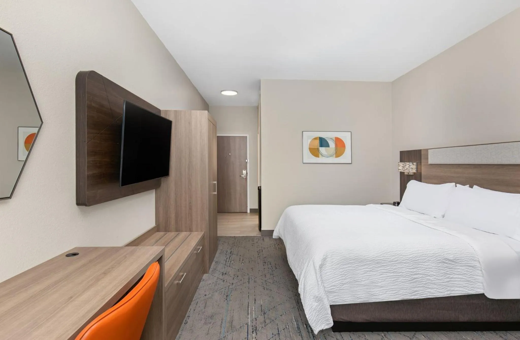 Standard King Room in Holiday Inn Express Hurricane Mills Waverly by IHG