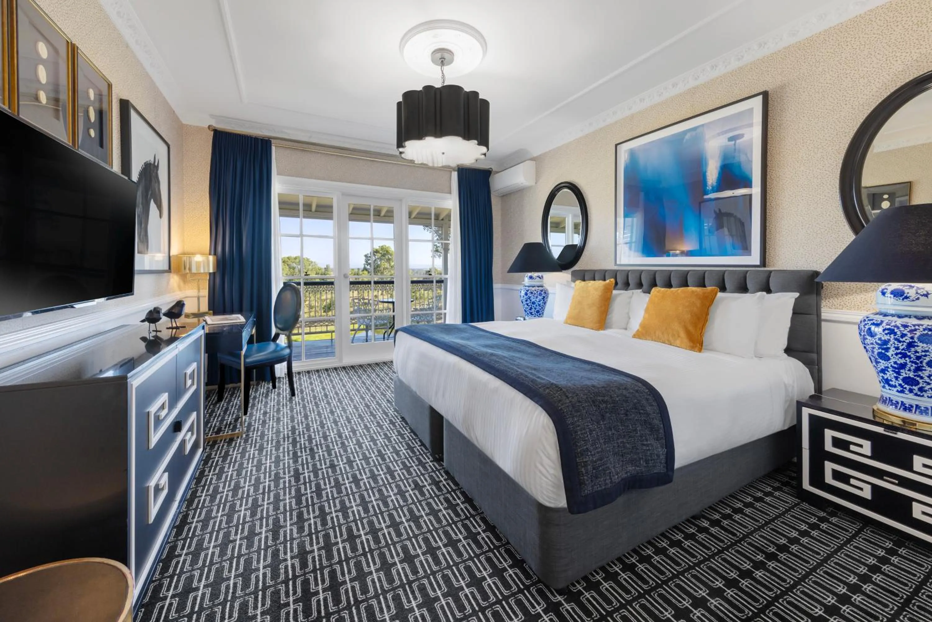 Standard King Room with Valley View in voco® Kirkton Park Hunter Valley by IHG