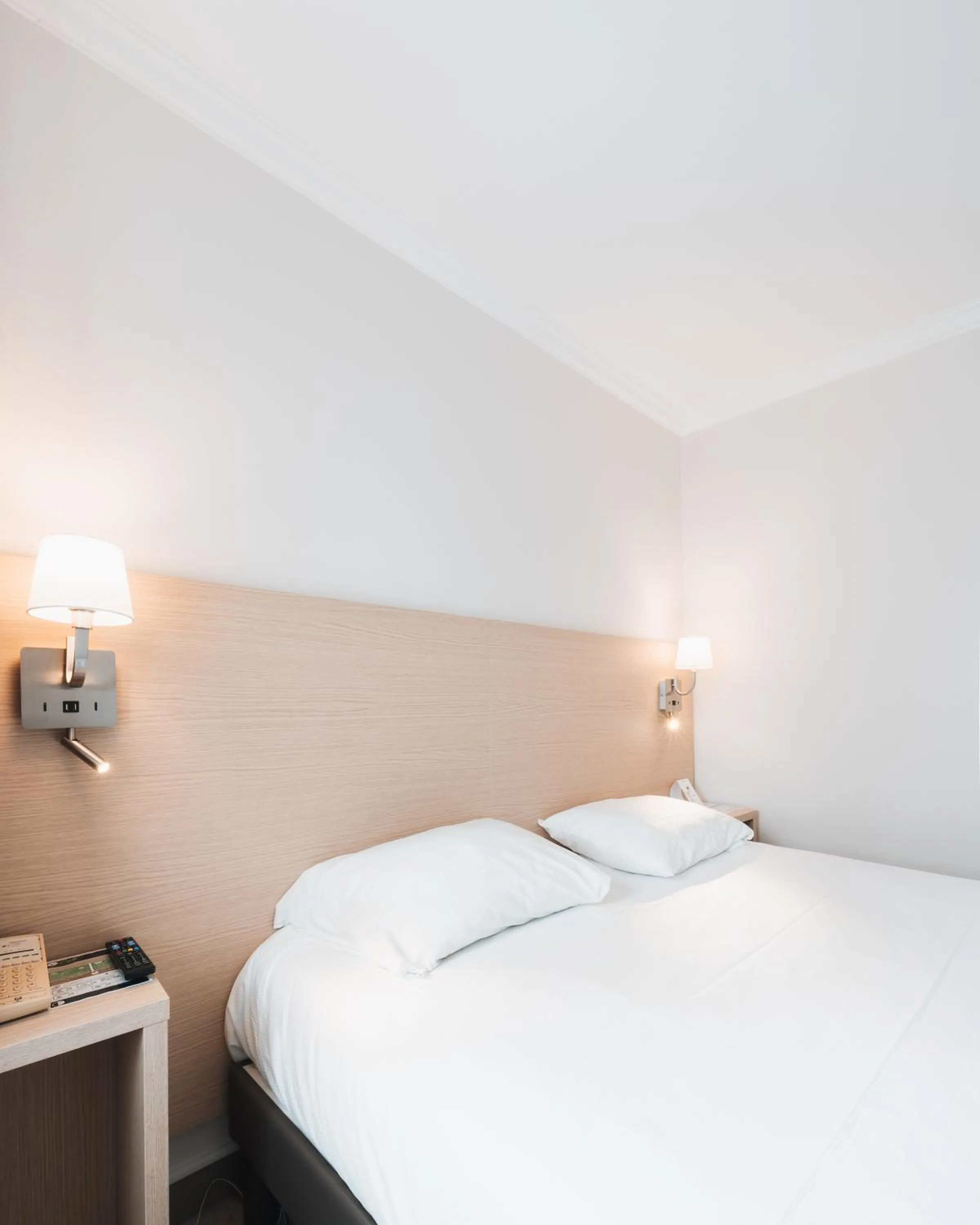Superior Double or Twin Room in Hôtel Causse Comtal Rodez, The Originals Relais